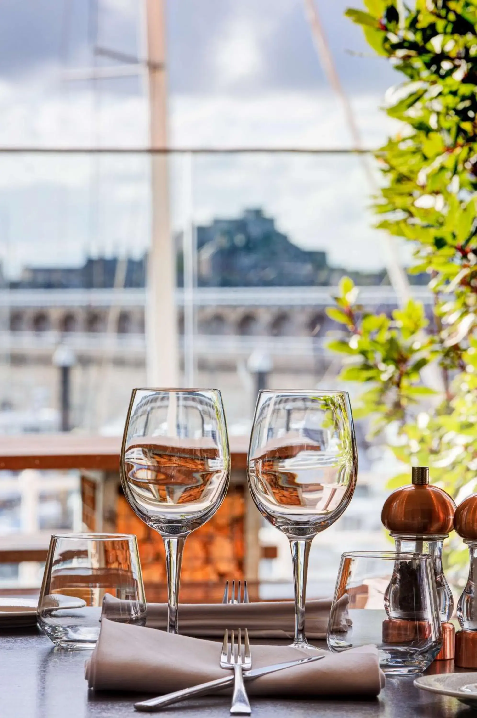 Restaurant/places to eat in Radisson Blu Waterfront Hotel, Jersey Restaurant/places to eat in Radisson Blu Waterfront Hotel, Jersey