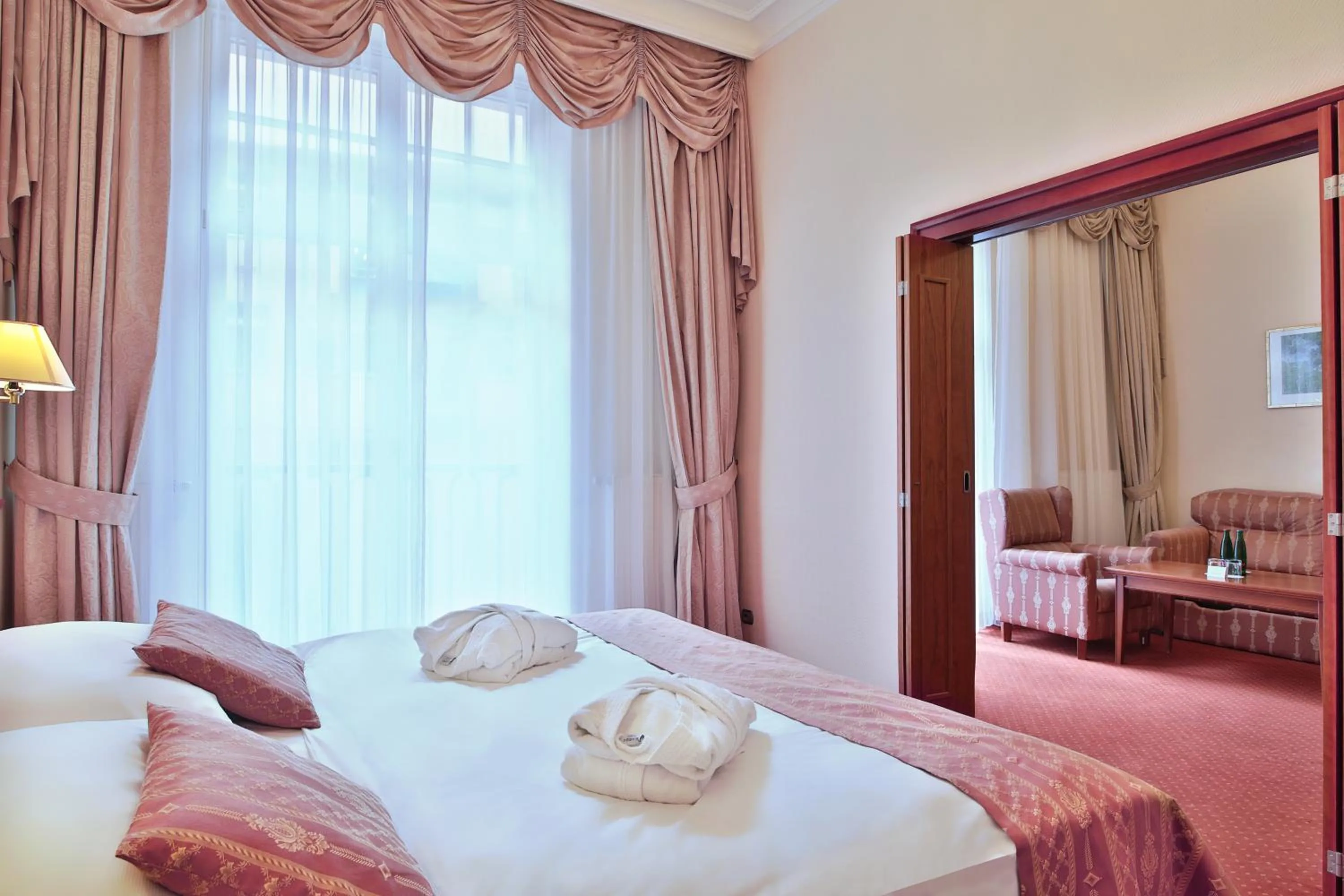 Bedroom, Bed in Olympia Wellness Hotel