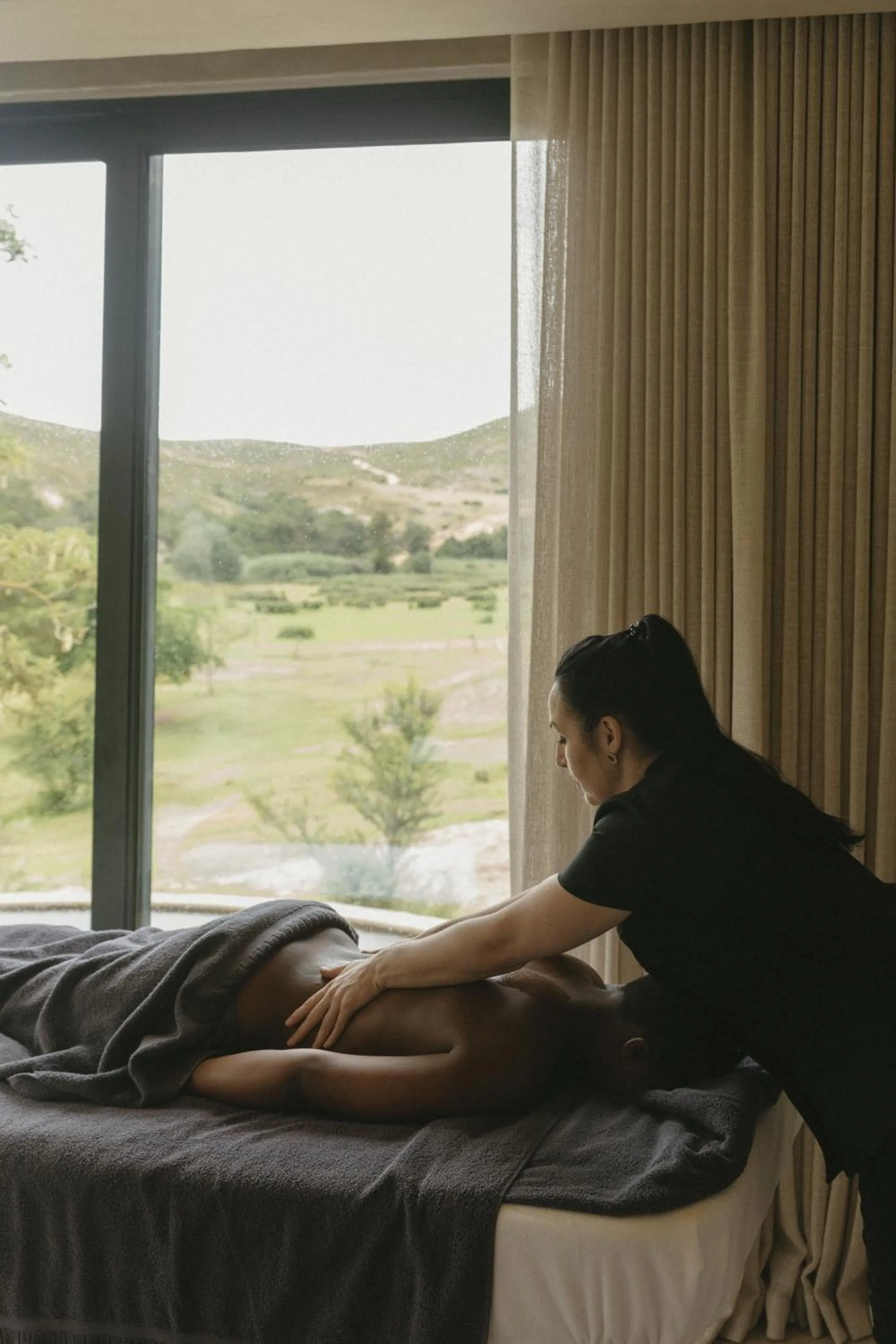 Massage, Bed in Botlierskop Tented Lodge