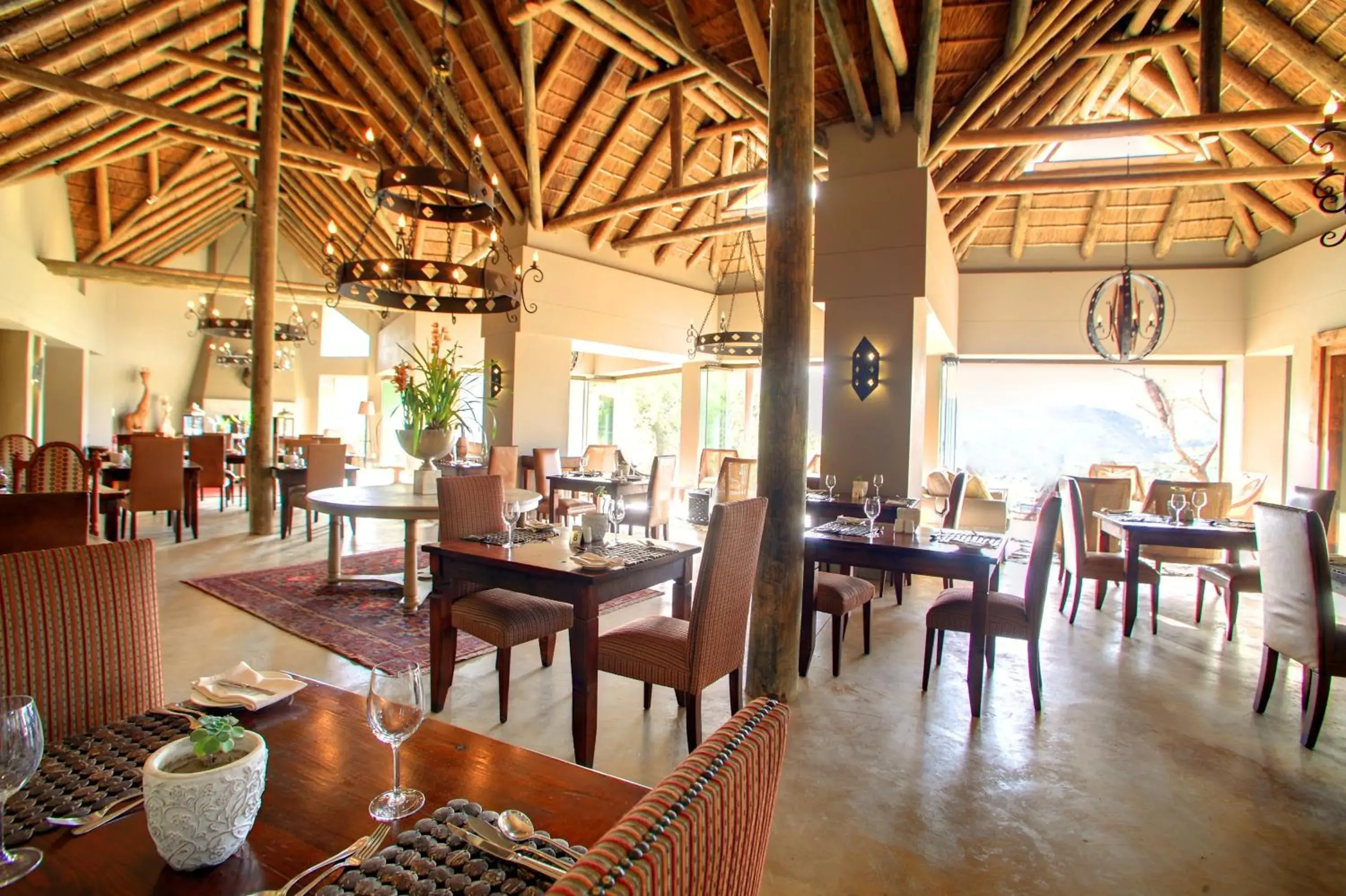 Restaurant/places to eat in Botlierskop Tented Lodge Restaurant/places to eat in Botlierskop Tented Lodge