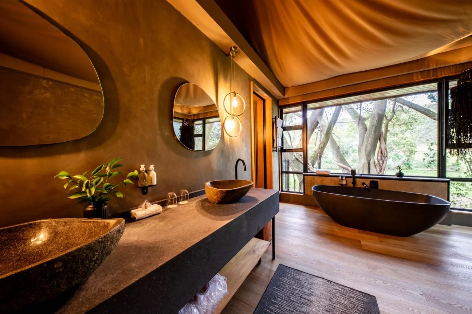 Bathroom in Botlierskop Tented Lodge