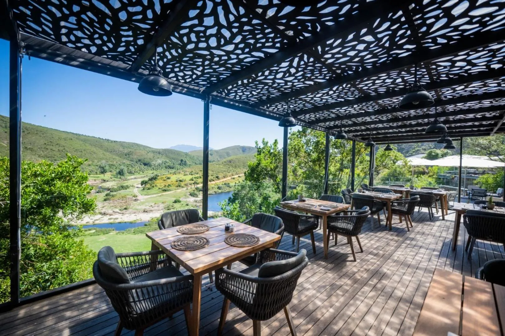 Restaurant/places to eat in Botlierskop Tented Lodge