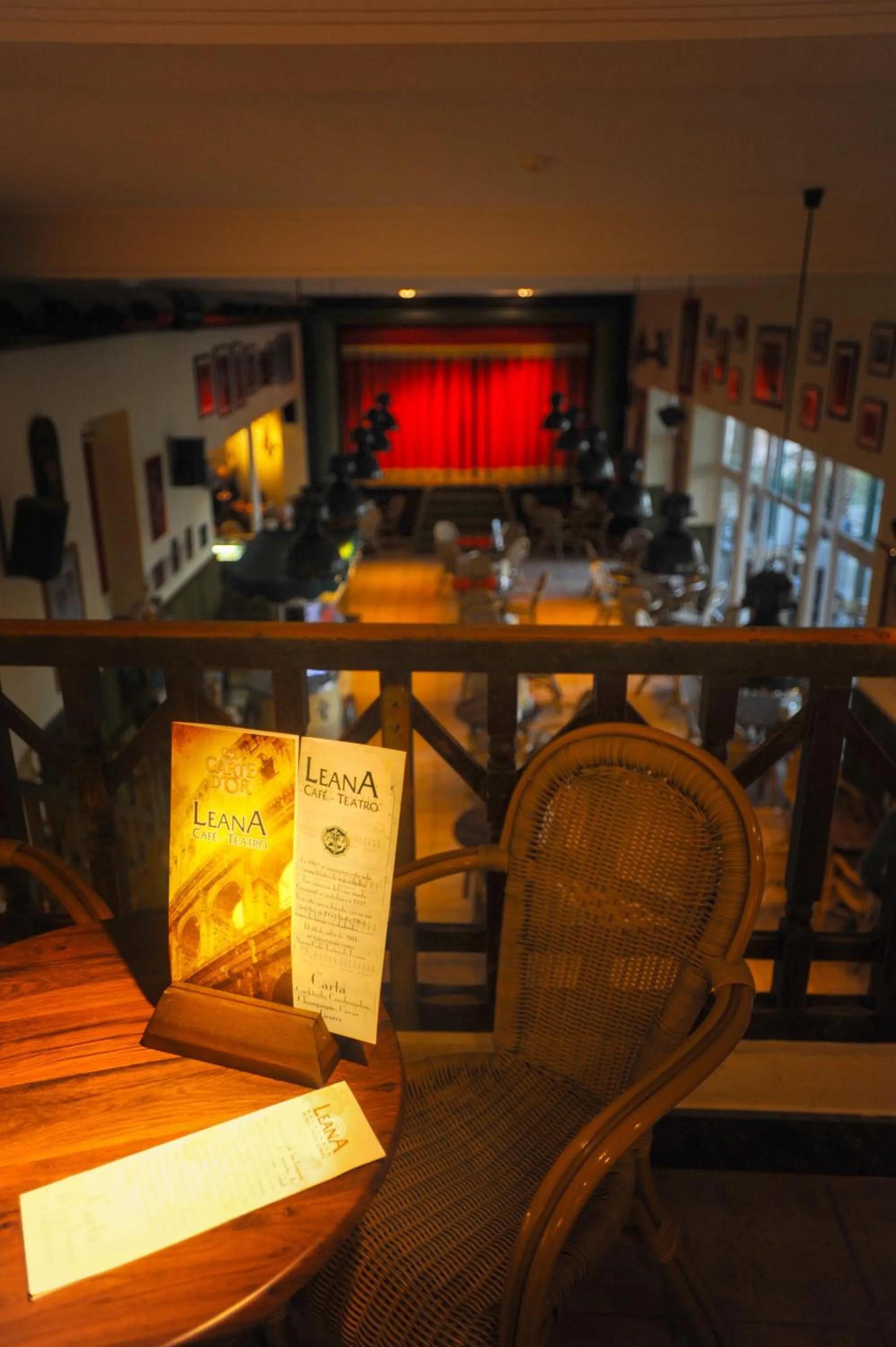 Restaurant/places to eat in Balneario de Leana