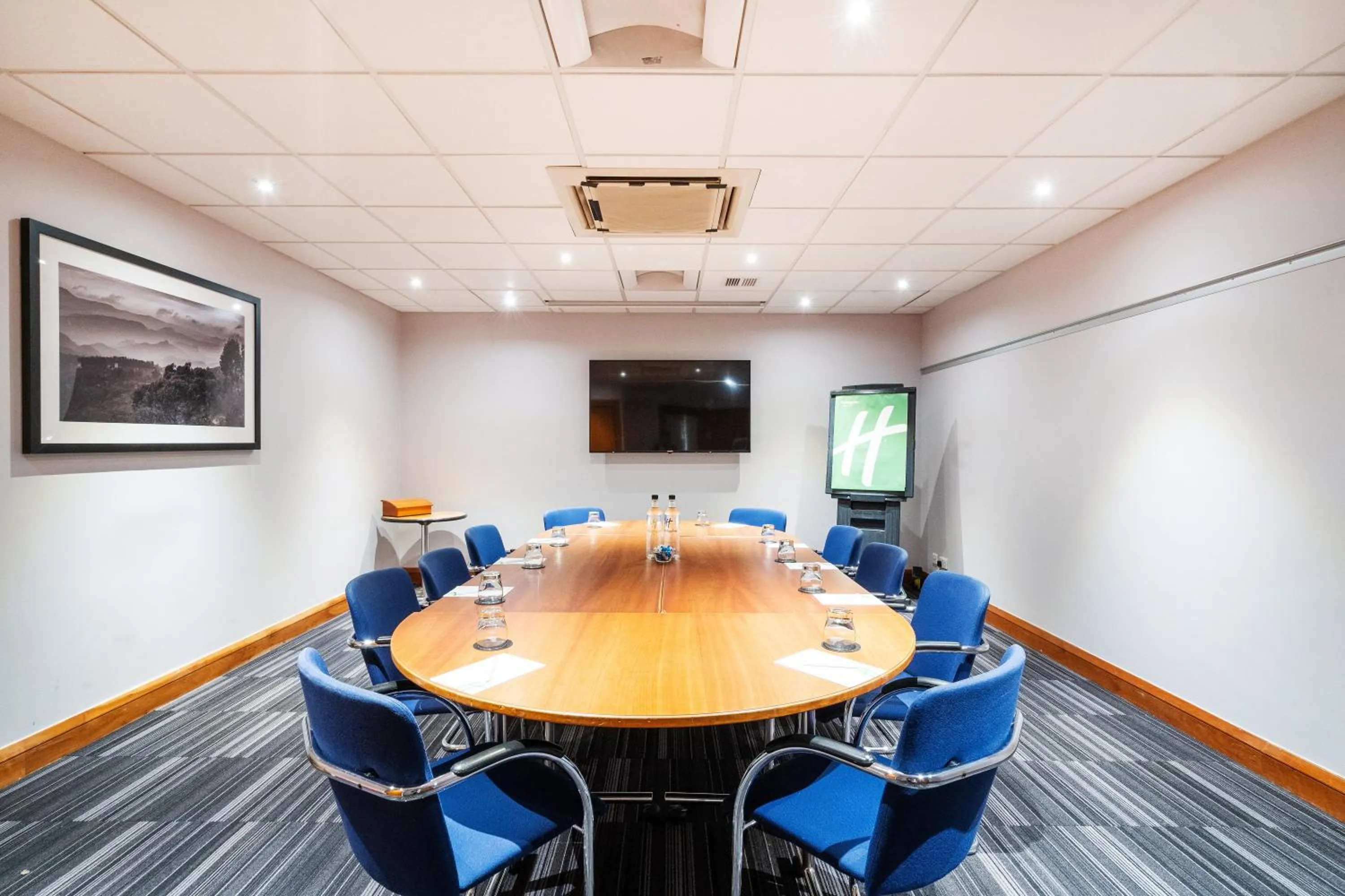 Business facilities in Holiday Inn Coventry M6, J2 by IHG