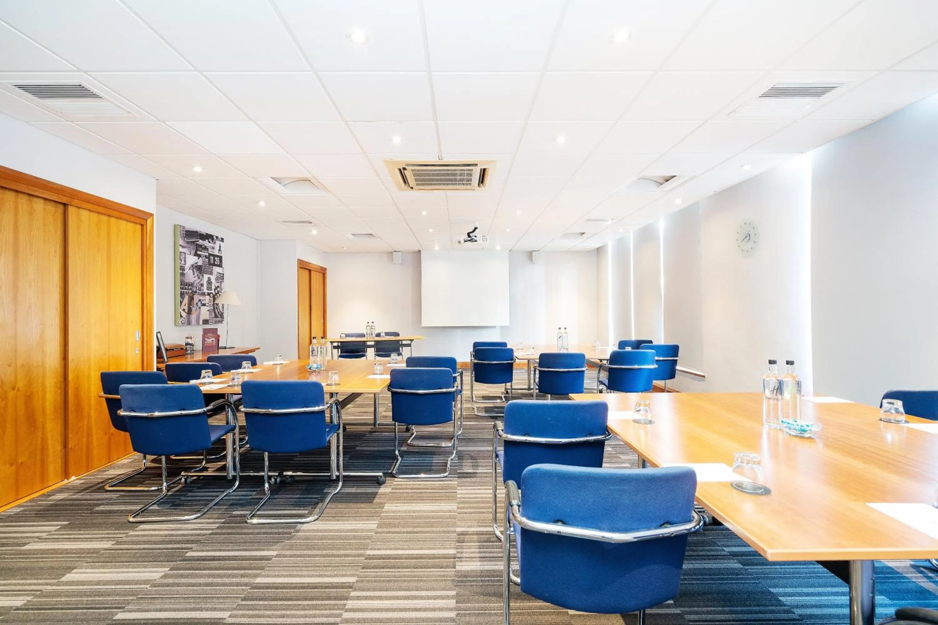 Business facilities in Holiday Inn Coventry M6, J2 by IHG
