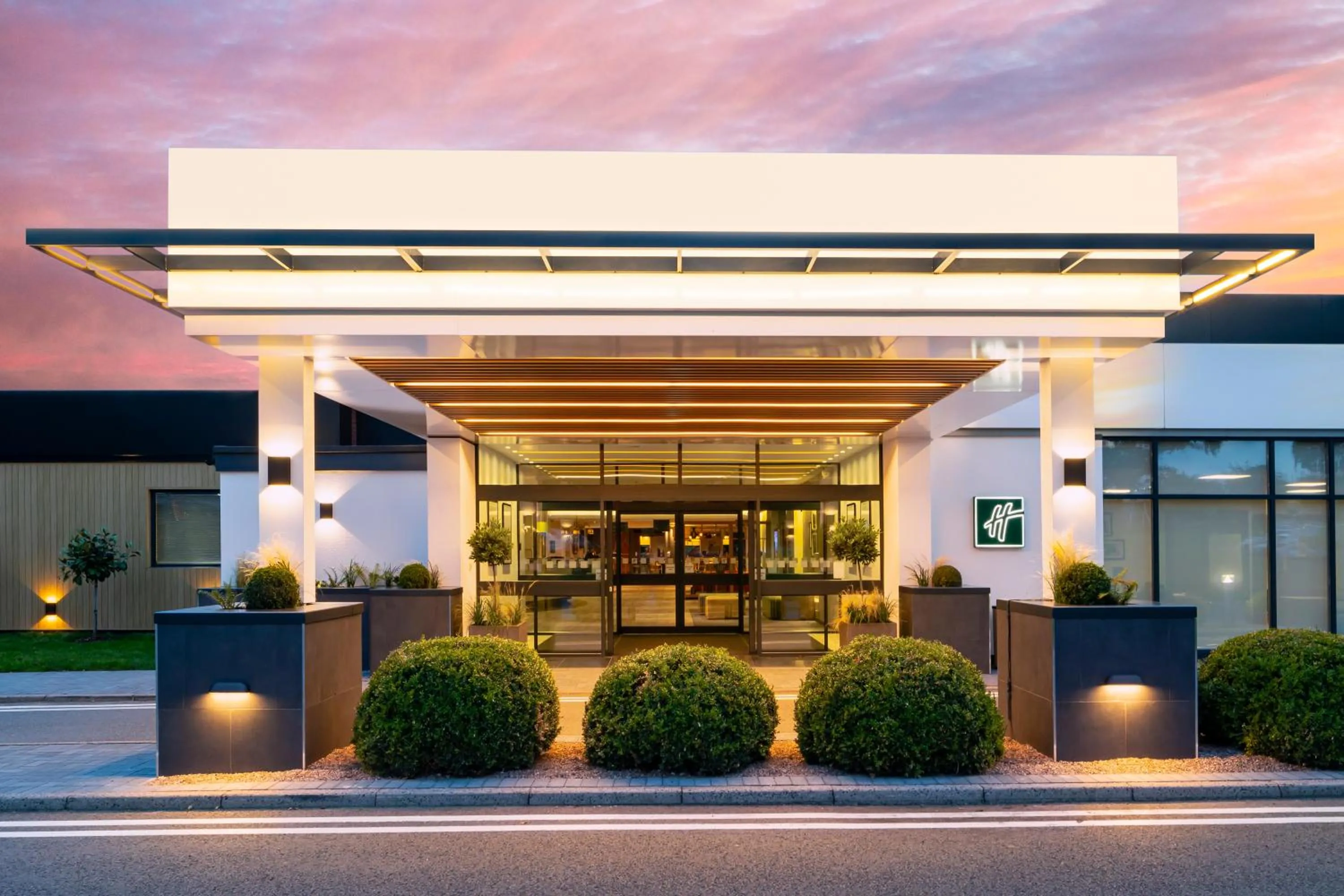 Property building in Holiday Inn Coventry M6, J2 by IHG