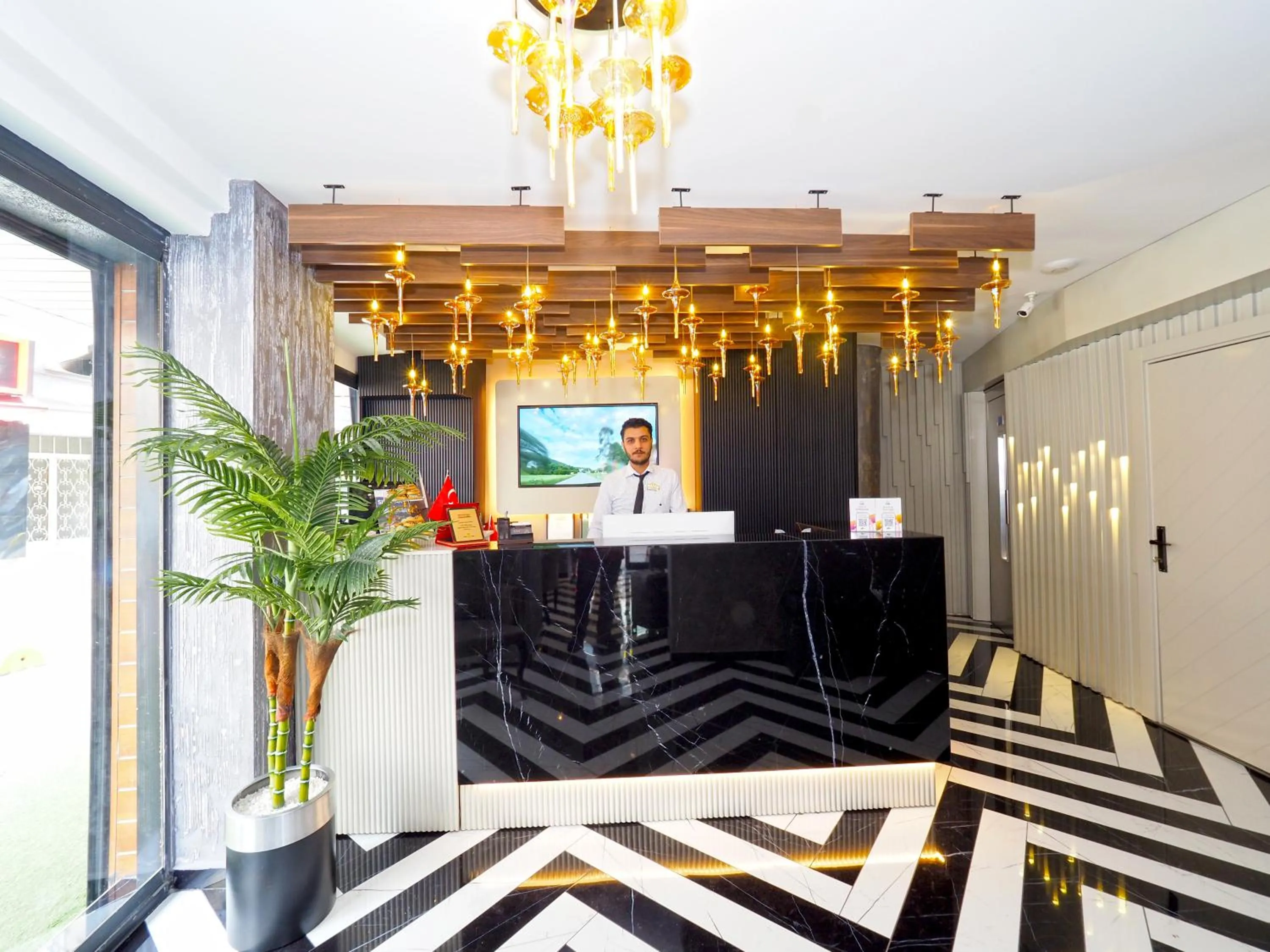 People in Best House Hotel OLD TOWN