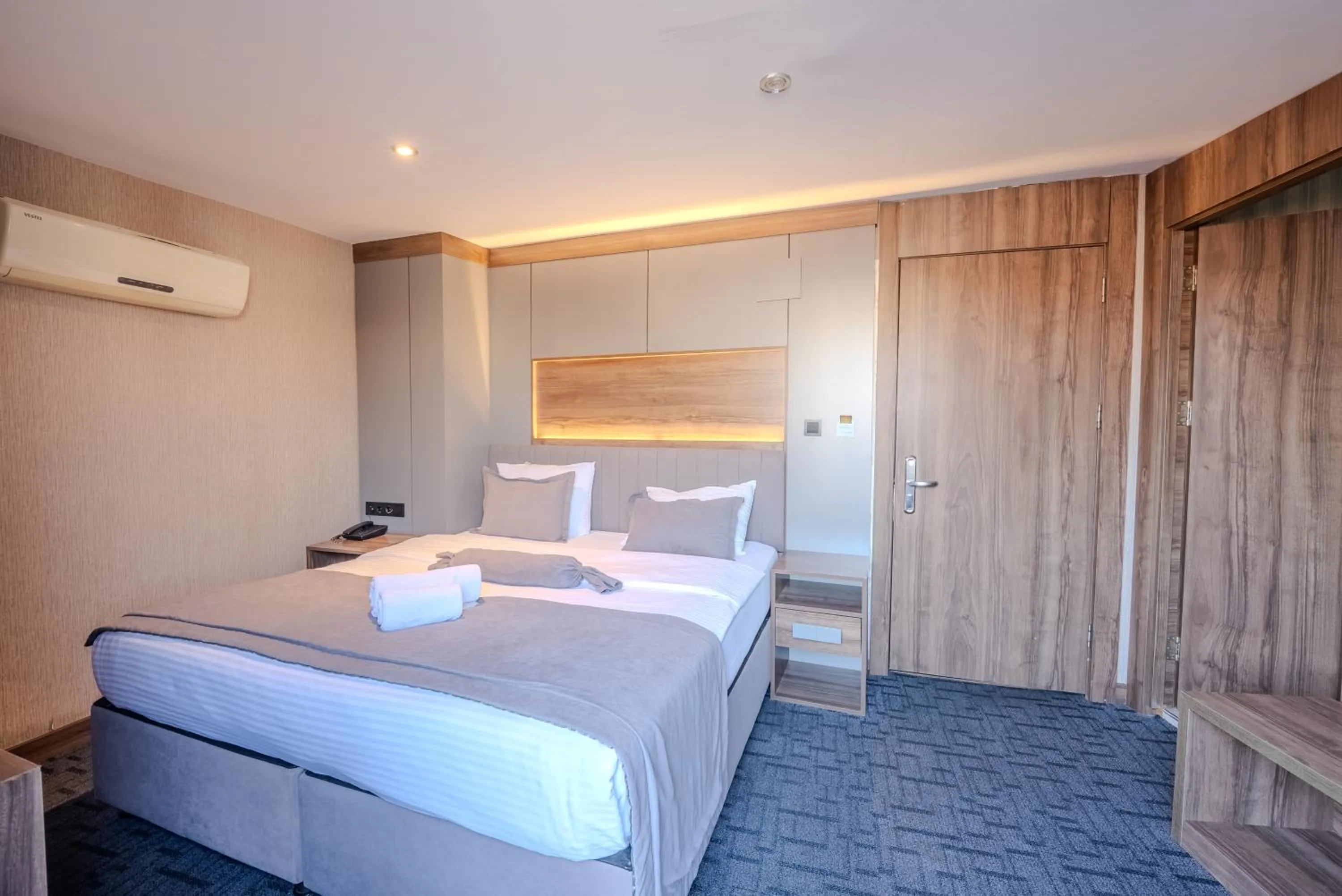 Bed in Best House Hotel OLD TOWN