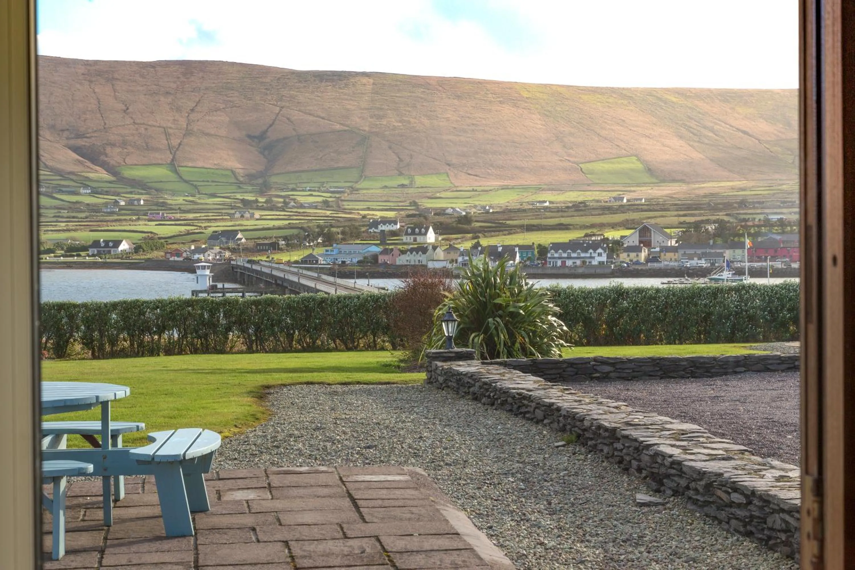 Nearby landmark in Carraig Liath House