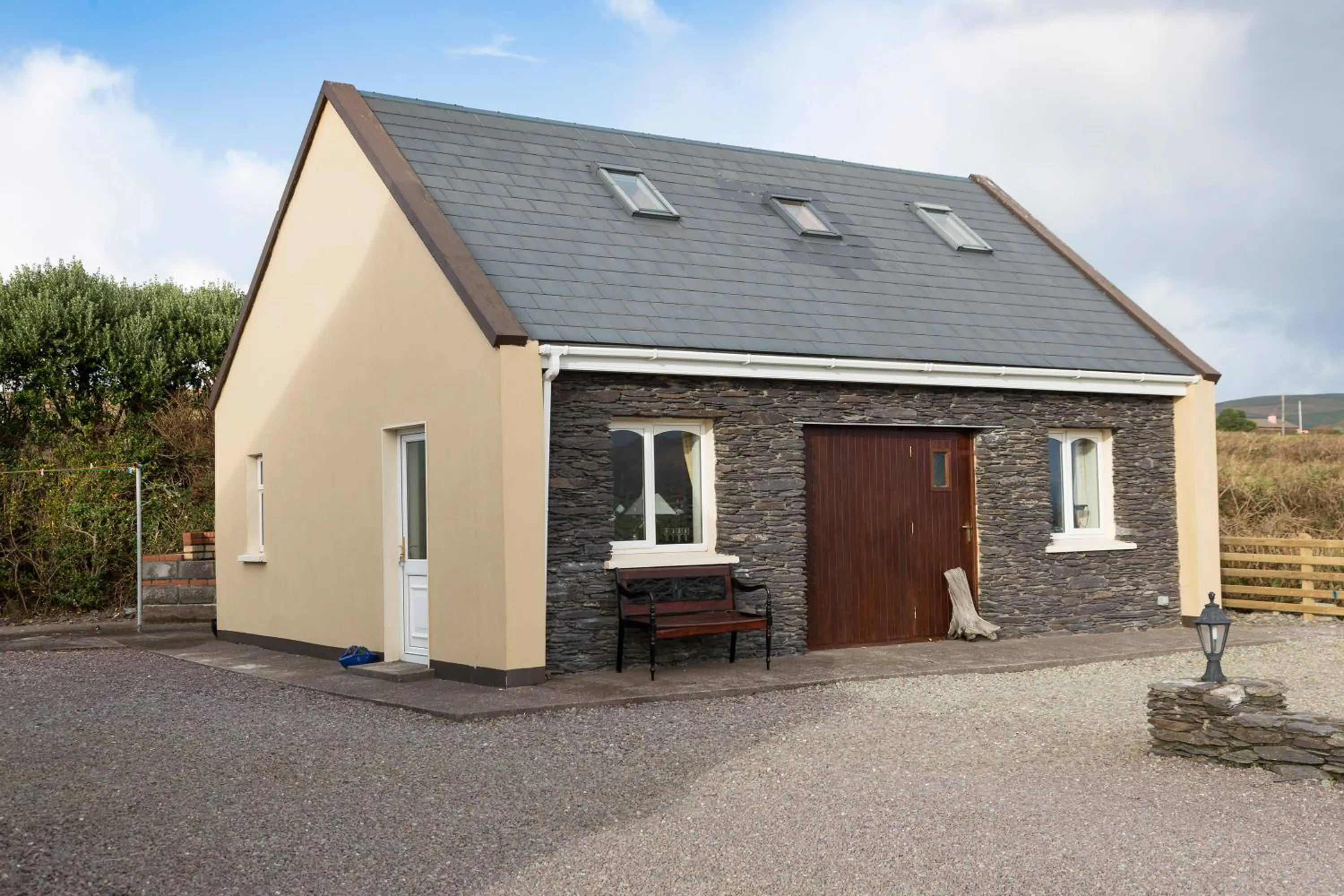 Property building in Carraig Liath House