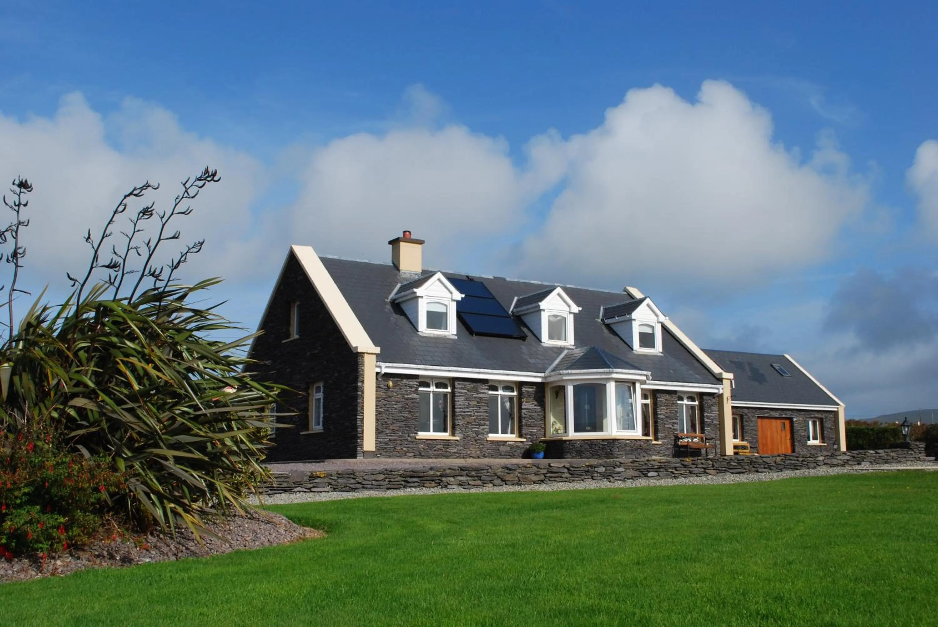 Property building in Carraig Liath House