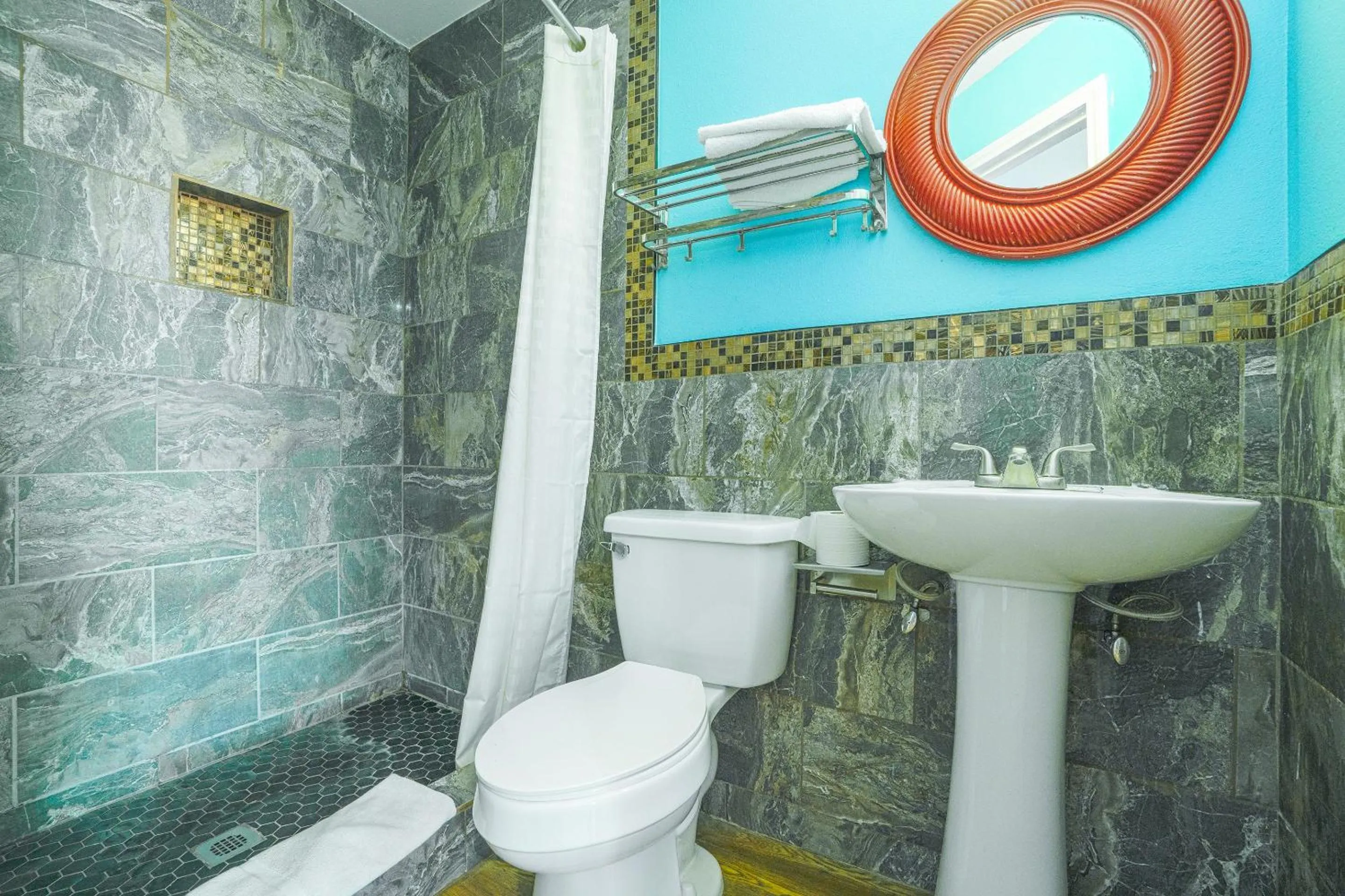 Bathroom in Plaza Motel Corpus Christi by OYO