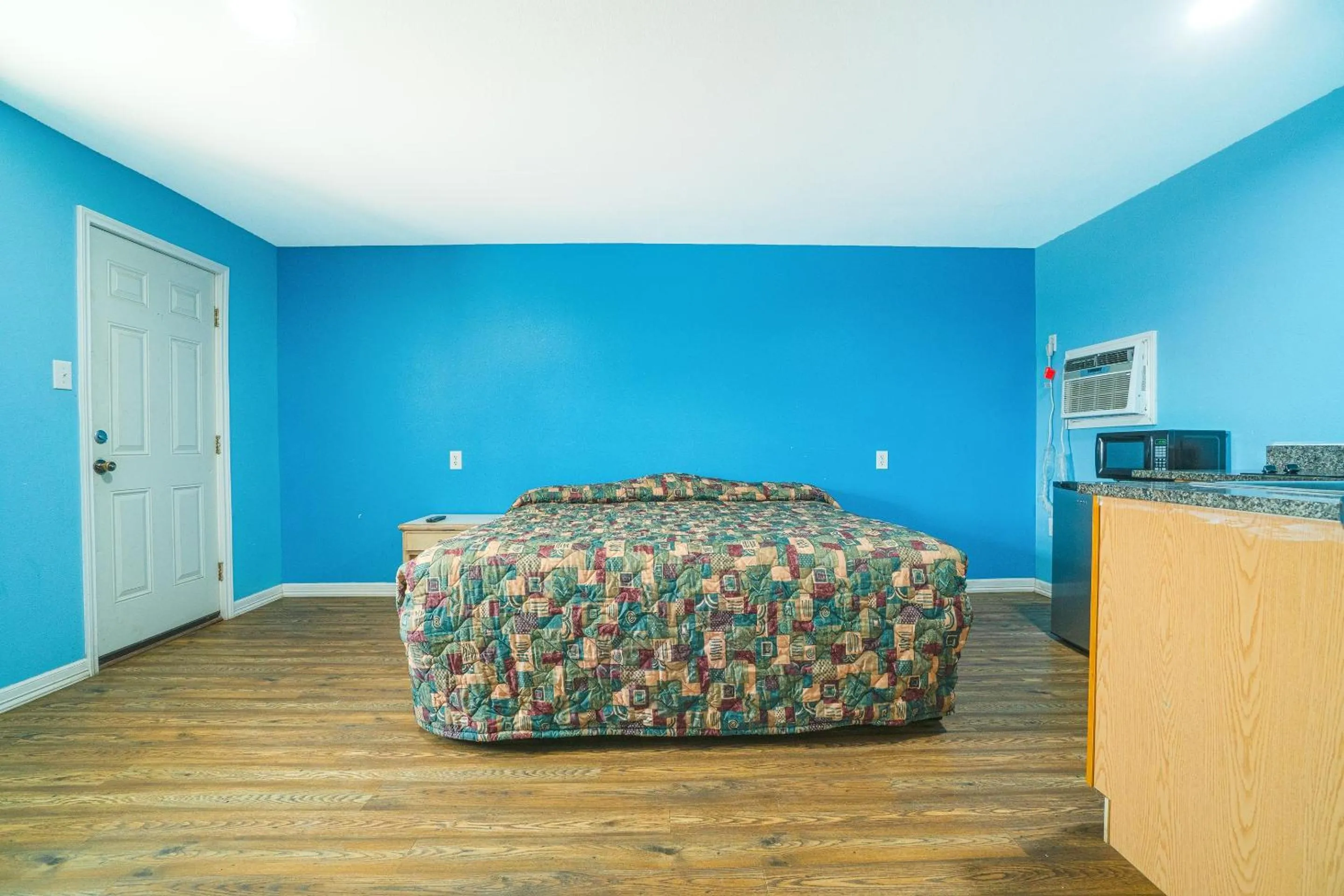 Bedroom, Bed in Plaza Motel Corpus Christi by OYO