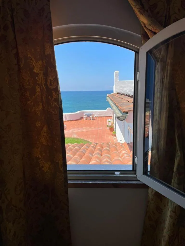 Two-Room Apartment in Casa Vacanze Elianto