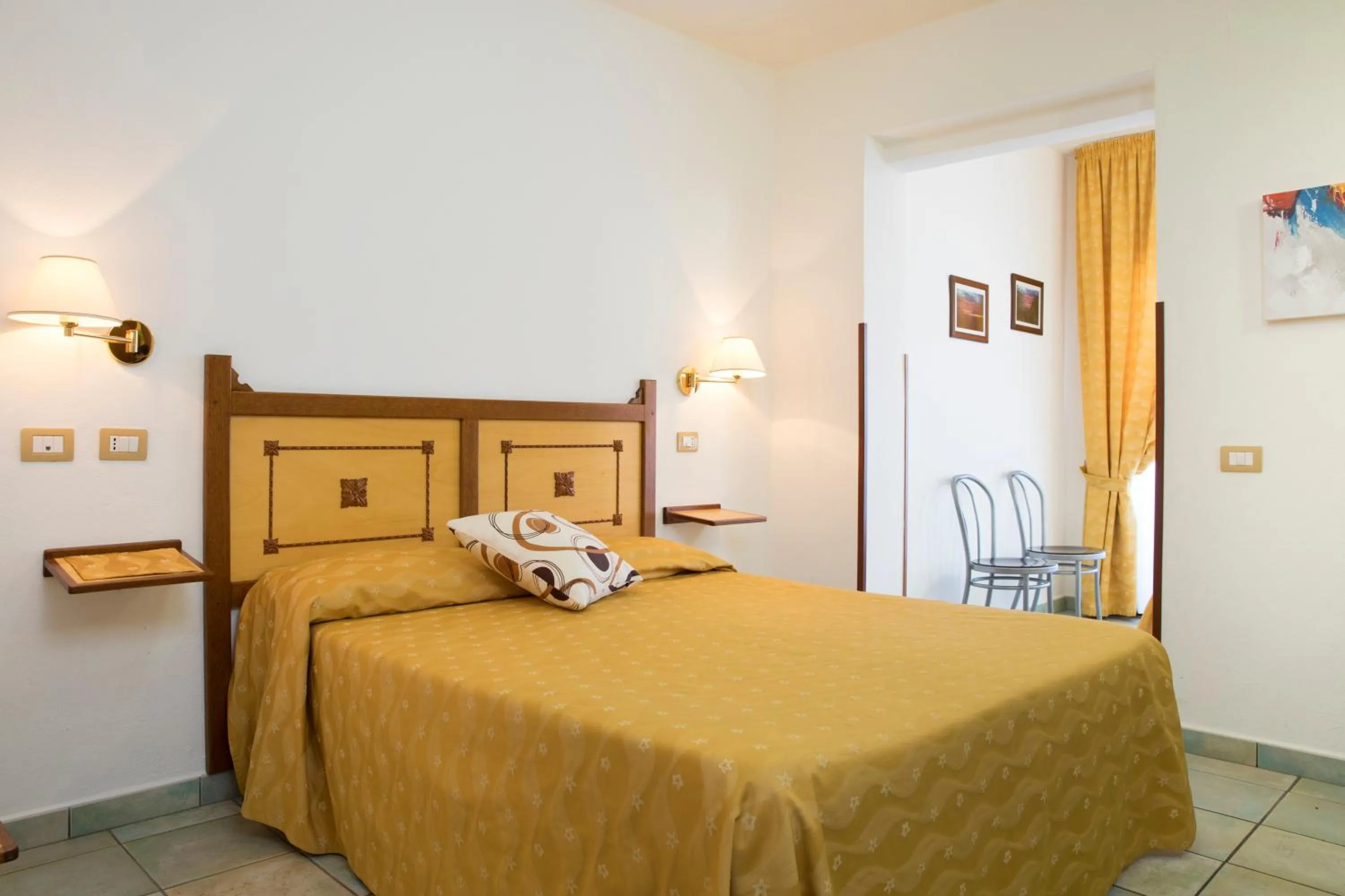 Bed in Hotel La Playa