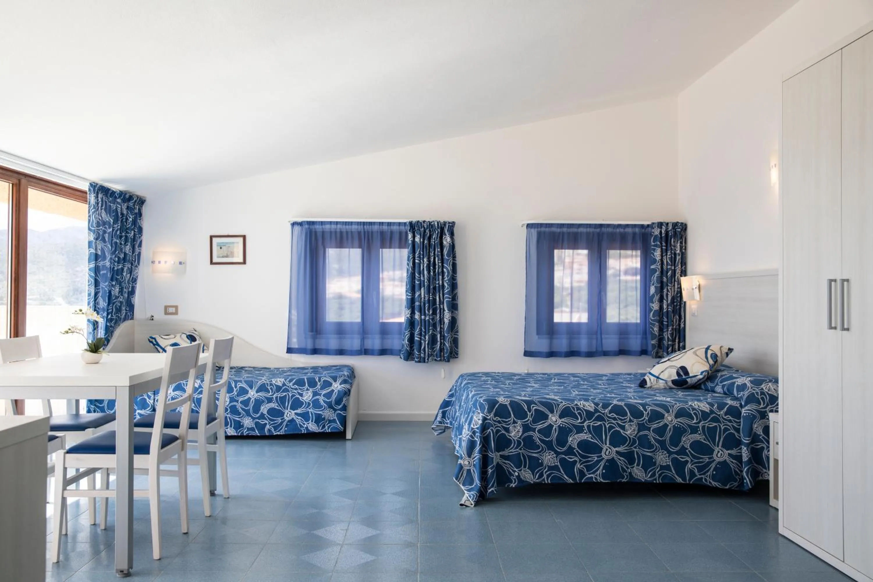 Bed in Hotel La Playa