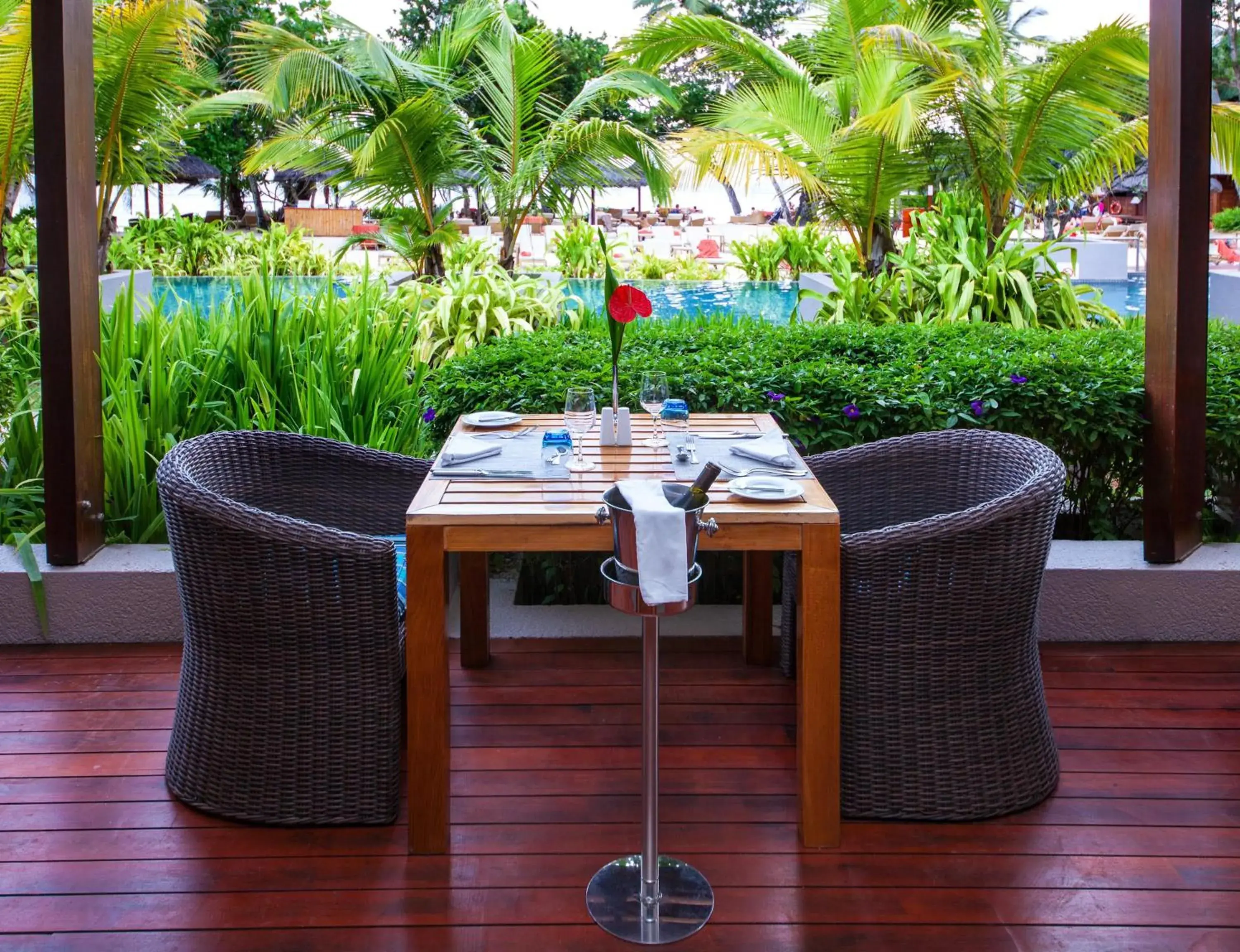 Restaurant/places to eat in Kempinski Seychelles Resort Restaurant/places to eat in Kempinski Seychelles Resort