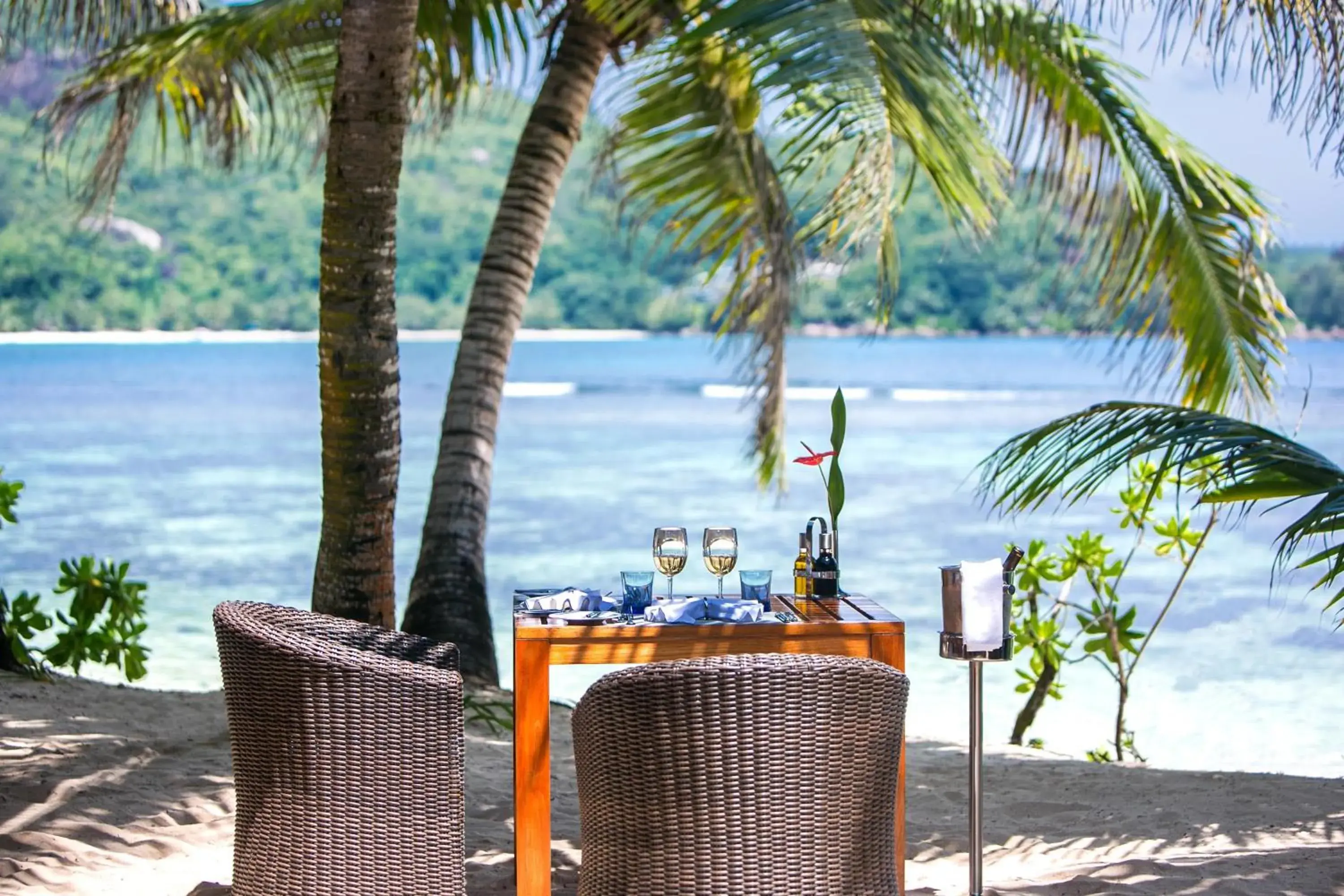 Restaurant/places to eat in Kempinski Seychelles Resort Restaurant/places to eat in Kempinski Seychelles Resort