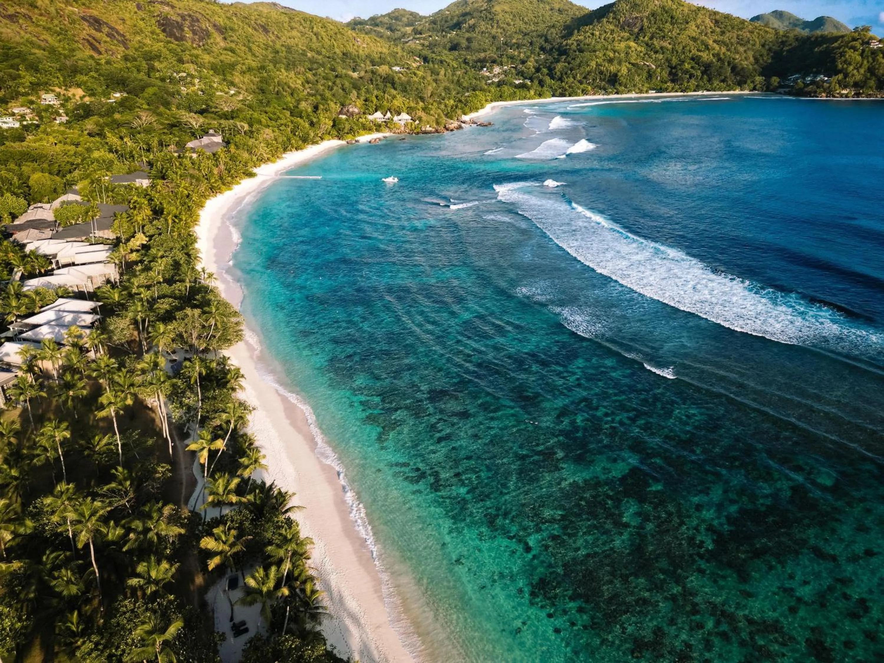 Beach in Kempinski Seychelles Resort