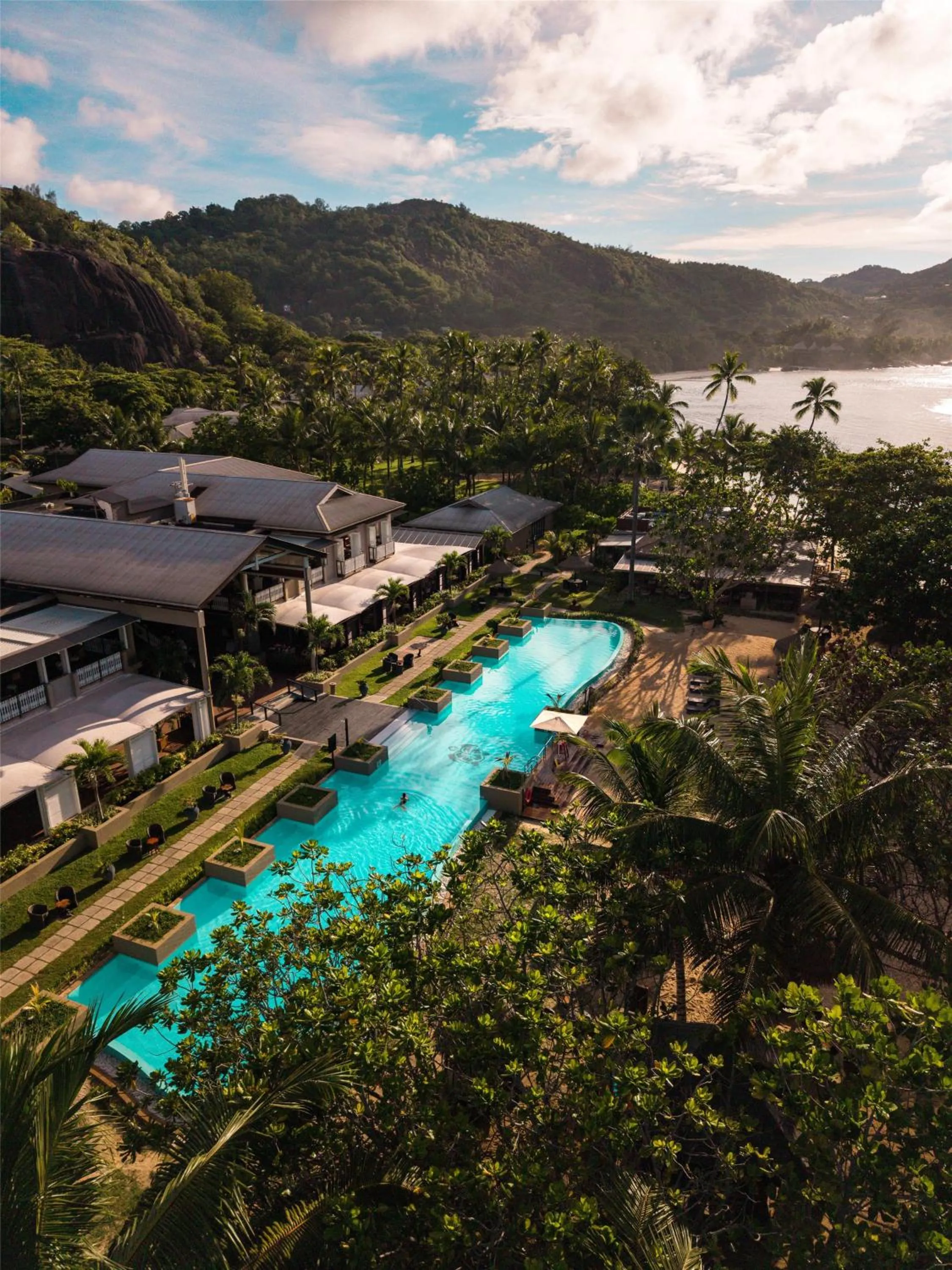 Beach in Kempinski Seychelles Resort