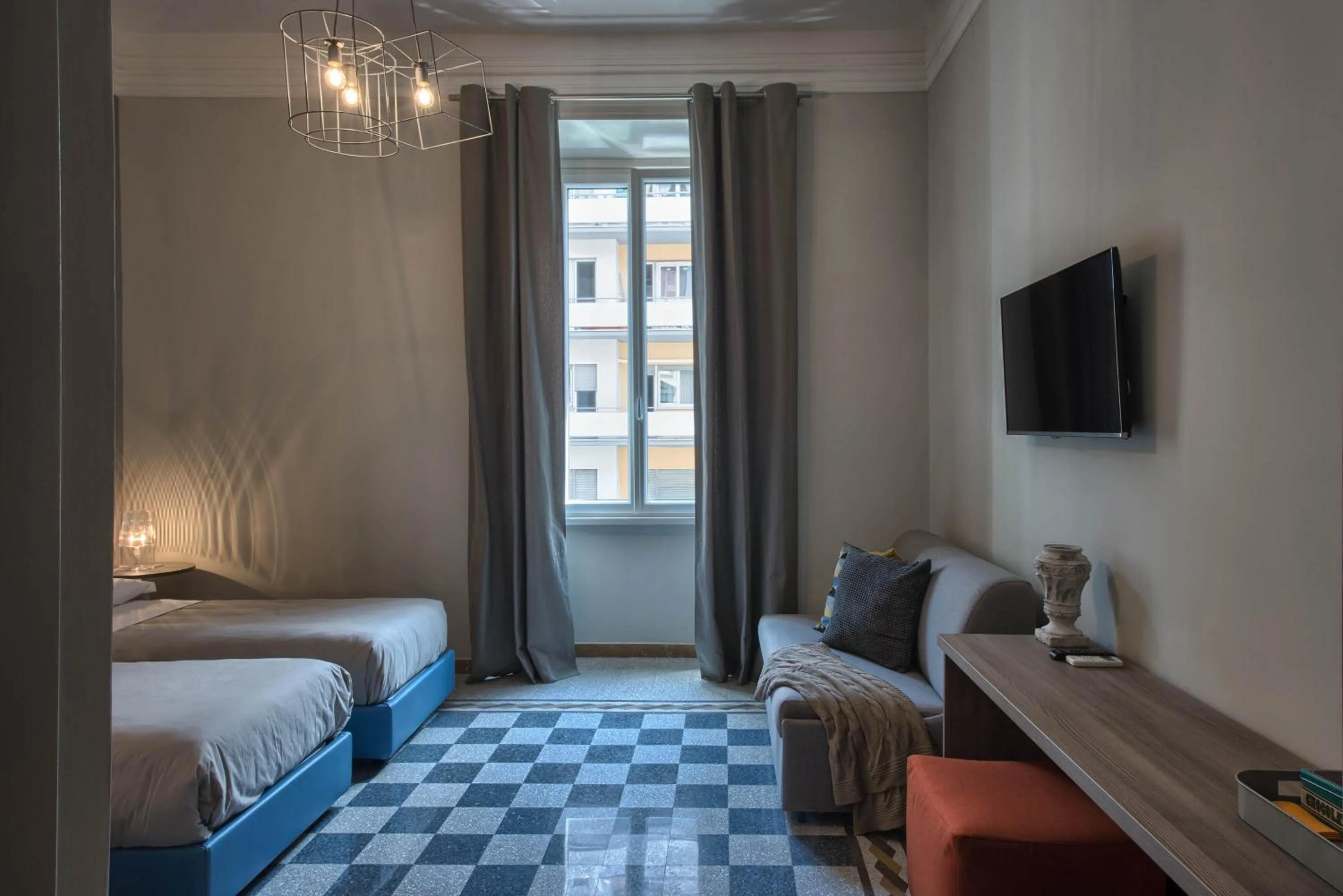 Bedroom, Bed in The Pope's Window