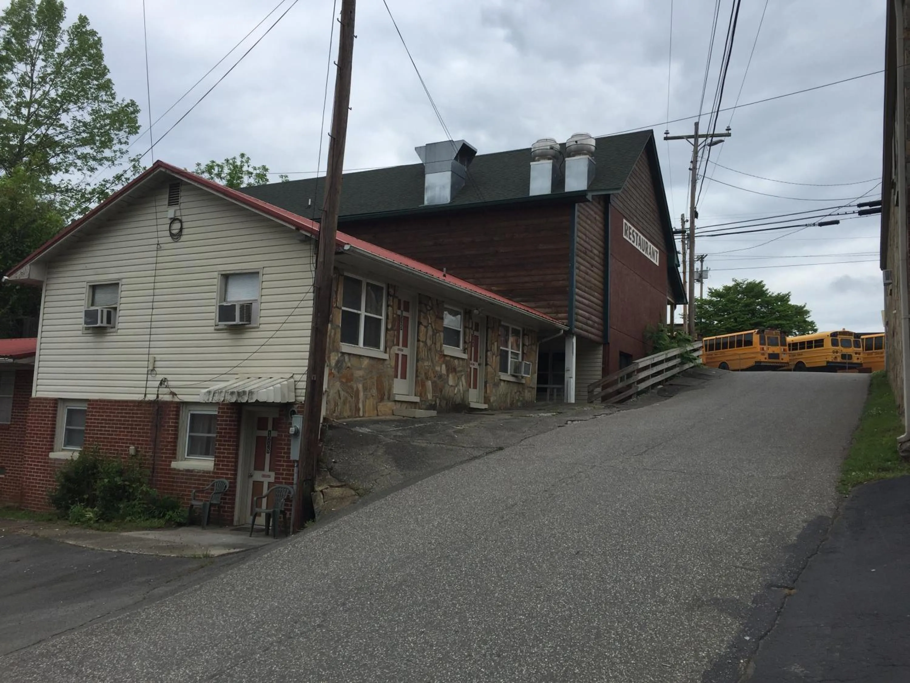 Phillips Historic Motel & Cottages