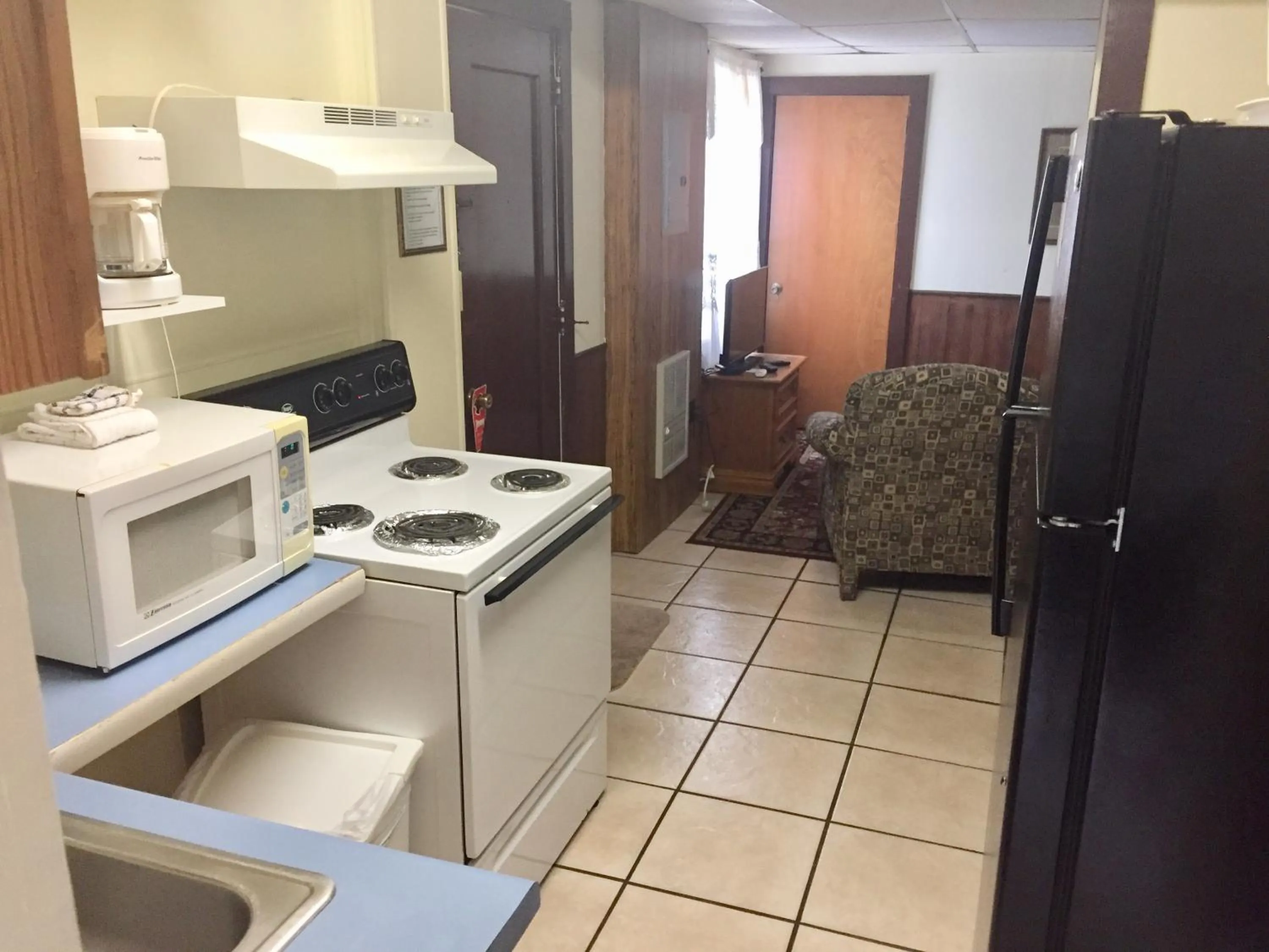 Phillips Historic Motel & Cottages