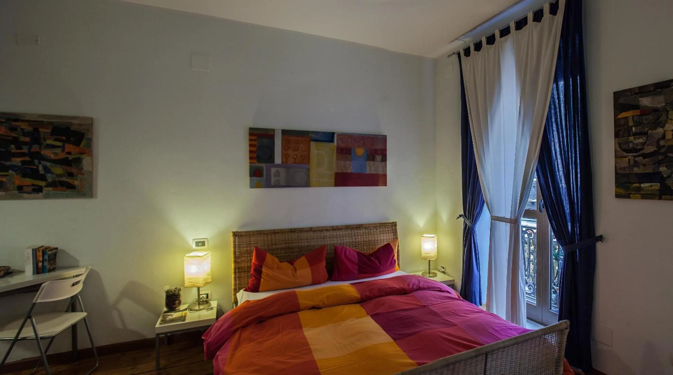 Bedroom, Bed in Studio Apartments Centro Storico Via Manno