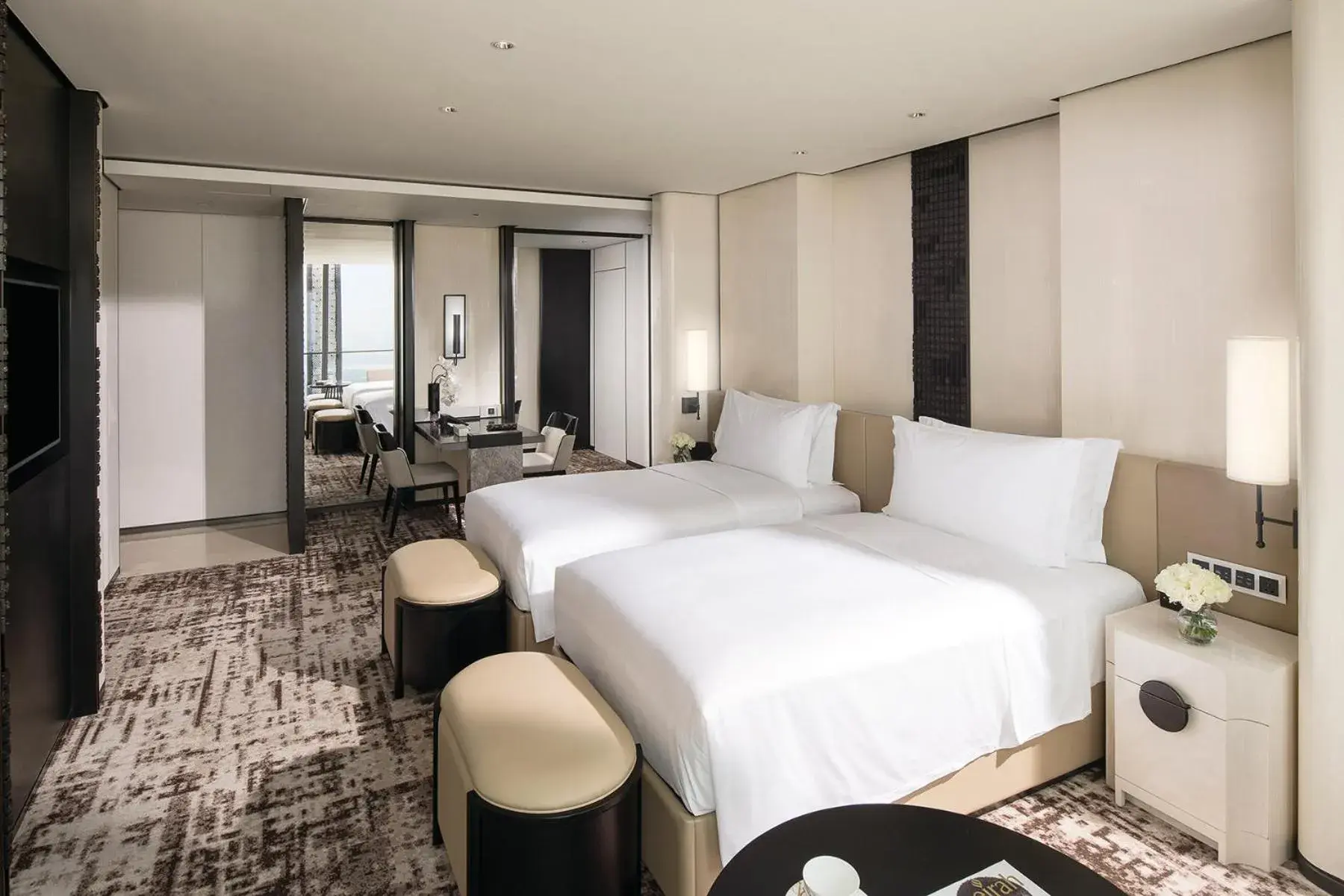 Photo of the whole room, Bed in Jumeirah Nanjing Photo of the whole room, Bed in Jumeirah Nanjing