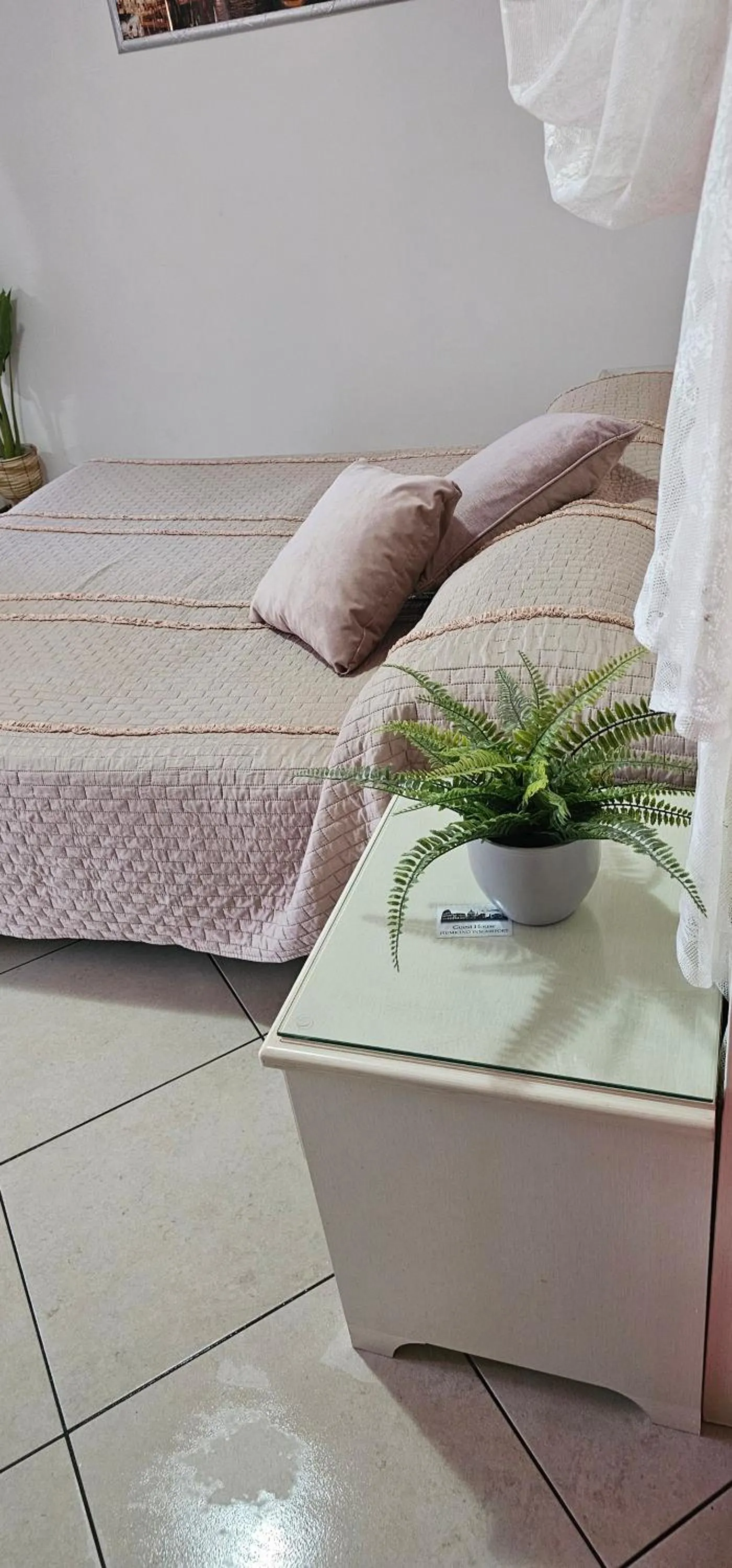 Bed in Fiumicino Inn Airport