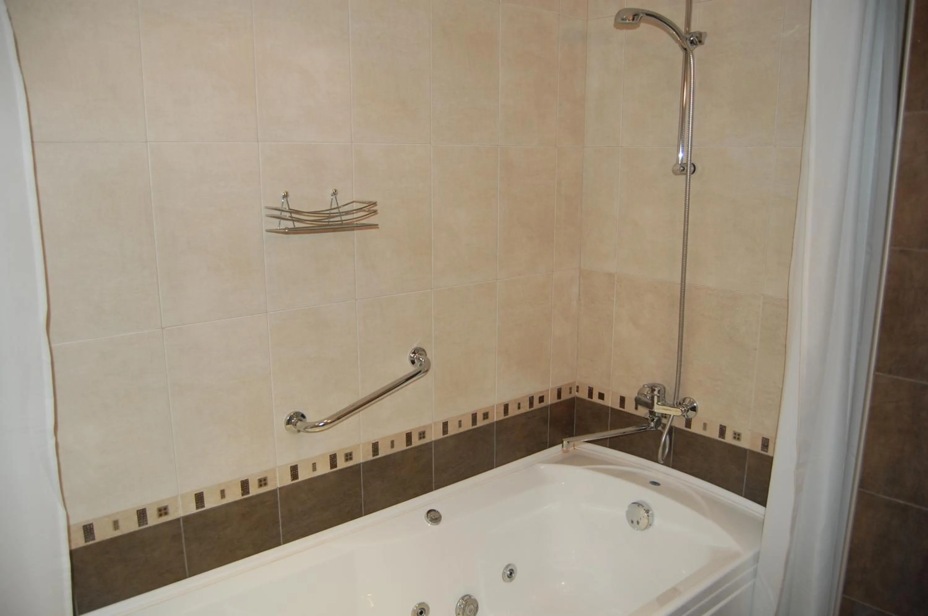 Shower in Family Hotel Familia