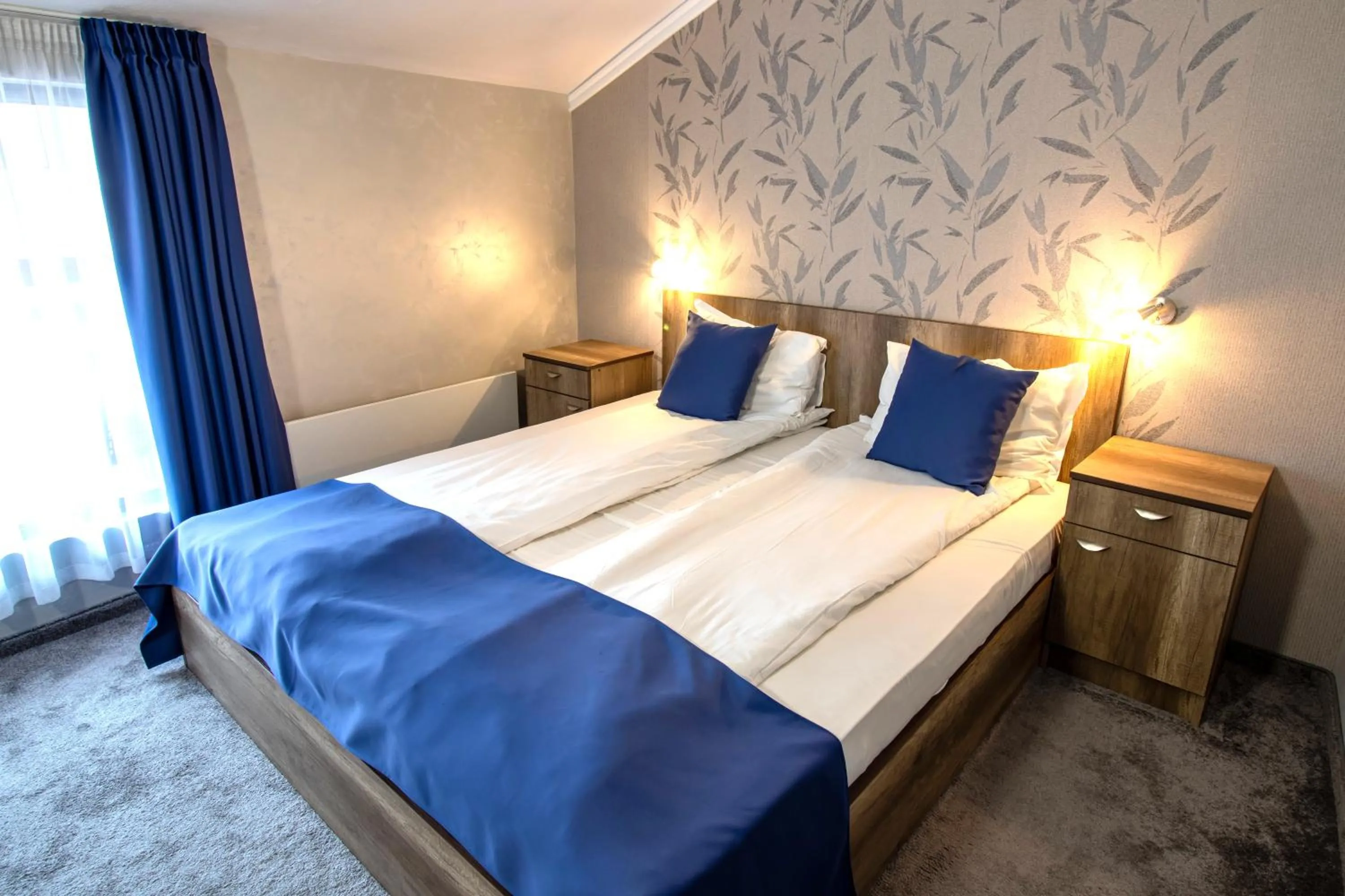 Bedroom, Bed in Family Hotel Familia