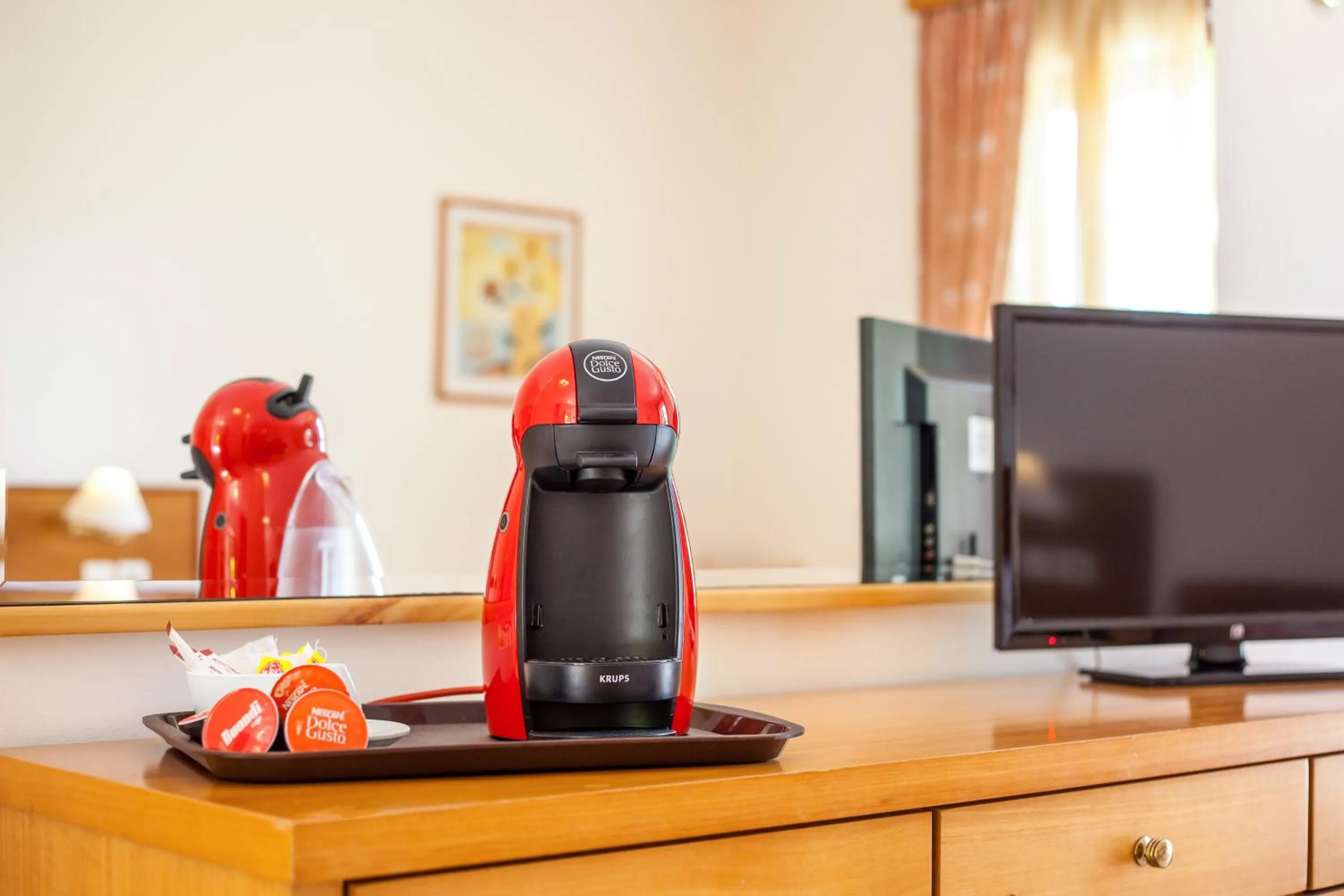 TV and multimedia in Stavros Melathron Studios