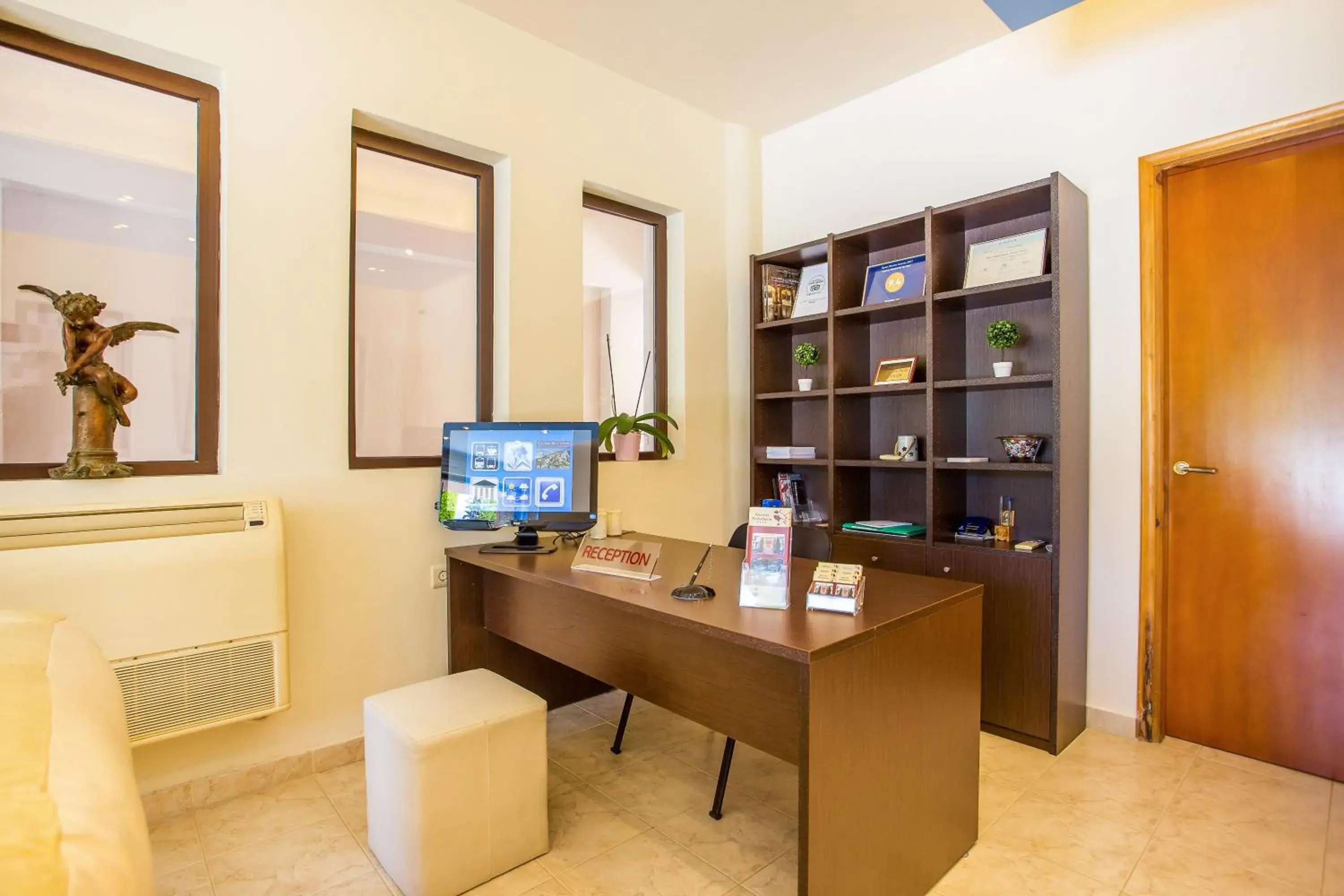 Lobby or reception in Stavros Melathron Studios Lobby or reception in Stavros Melathron Studios