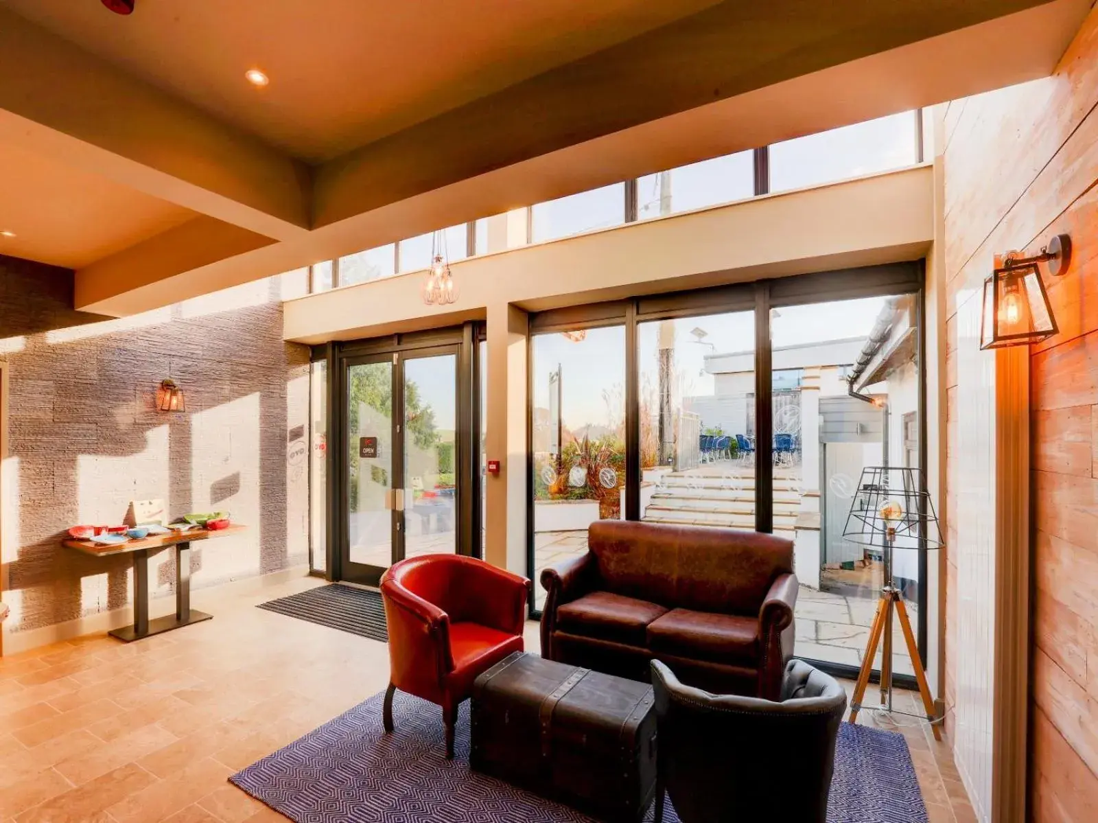 Lobby or reception in The Gissons Hotel - Exeter Airport & M5 Lobby or reception in The Gissons Hotel - Exeter Airport & M5