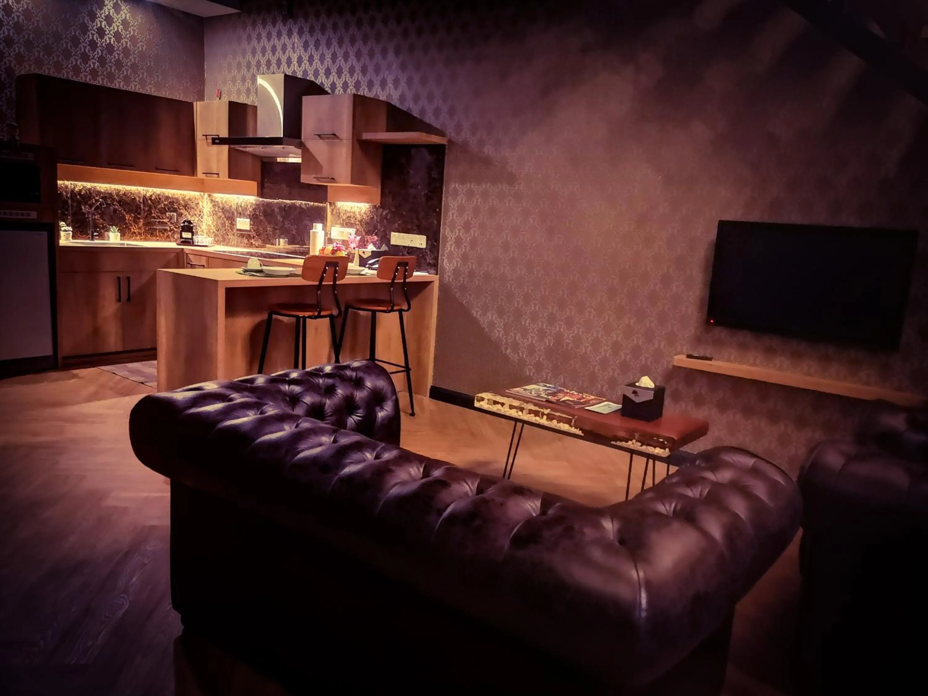 1969 Business Suites Bandar Botani, Ipoh