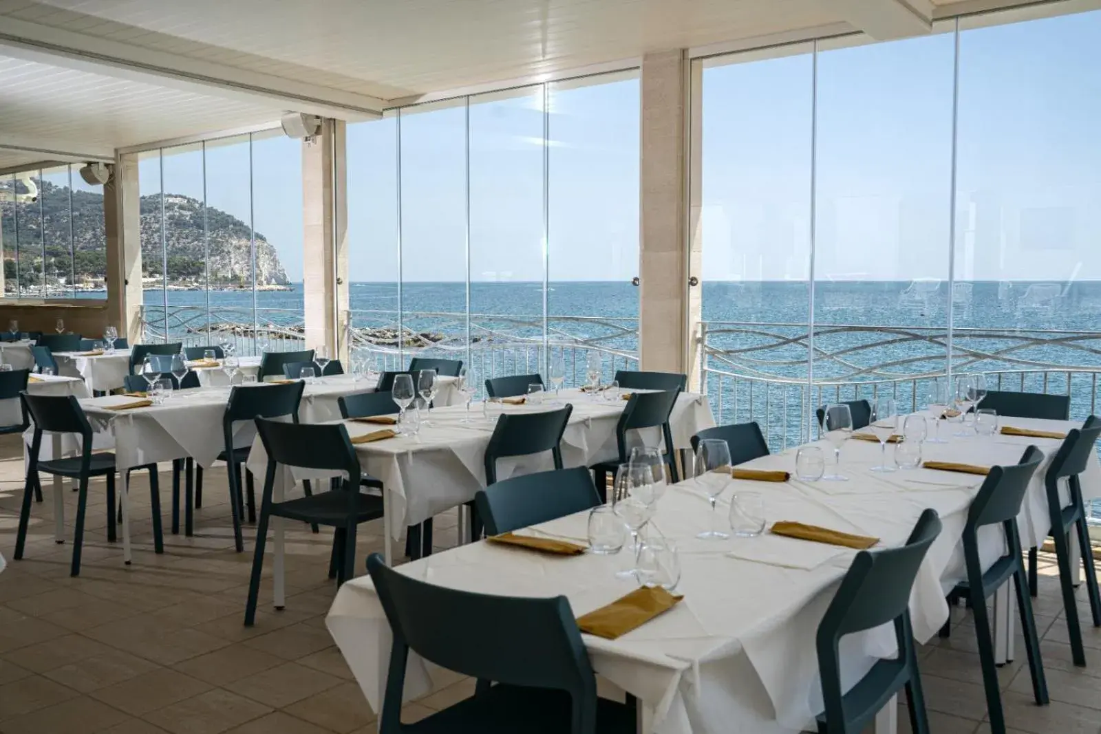Double Room with Private Bathroom in Residence Adriatico Double Room with Private Bathroom in Residence Adriatico