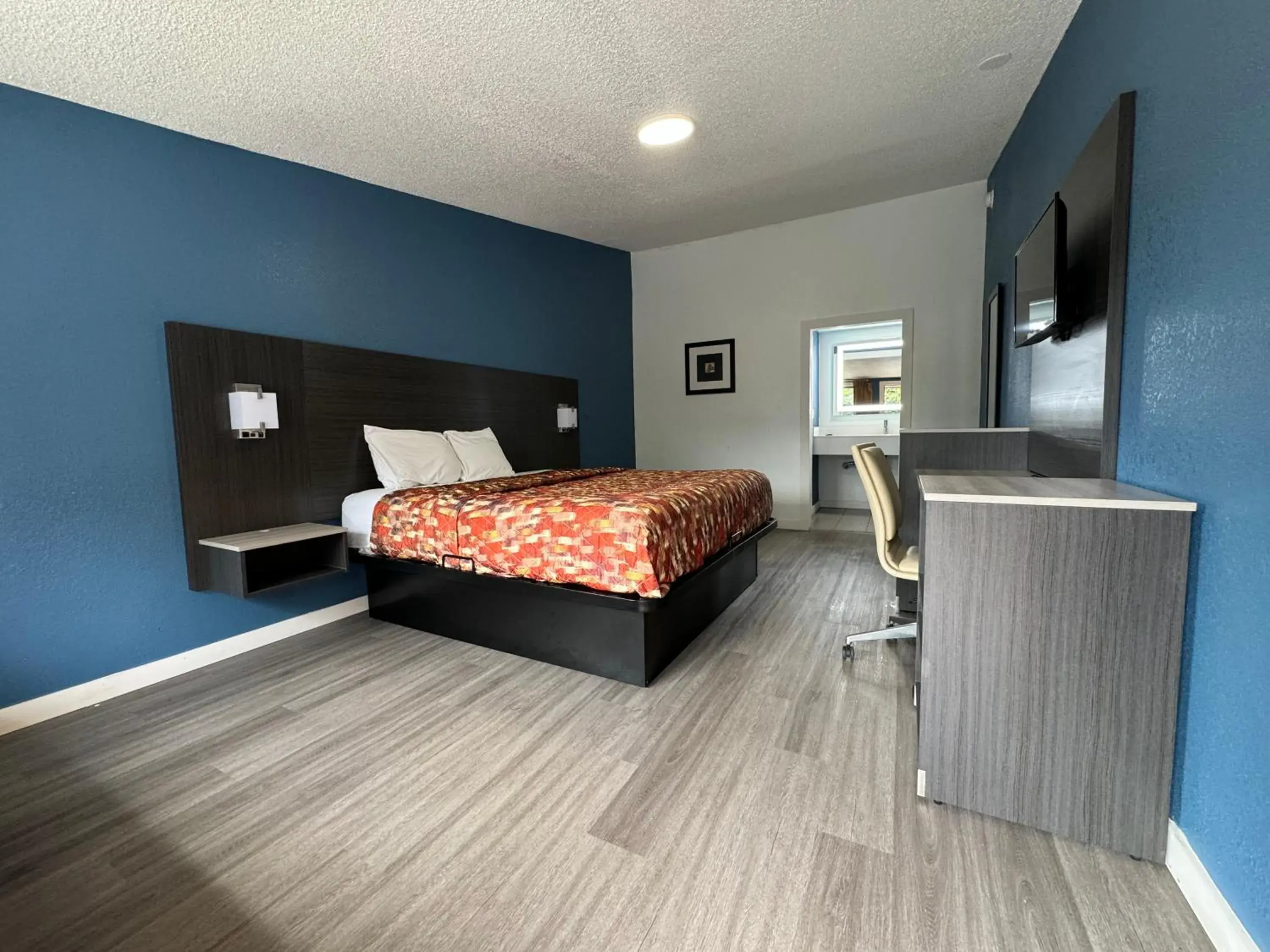 Bed in Knights Inn Greenville Bed in Knights Inn Greenville