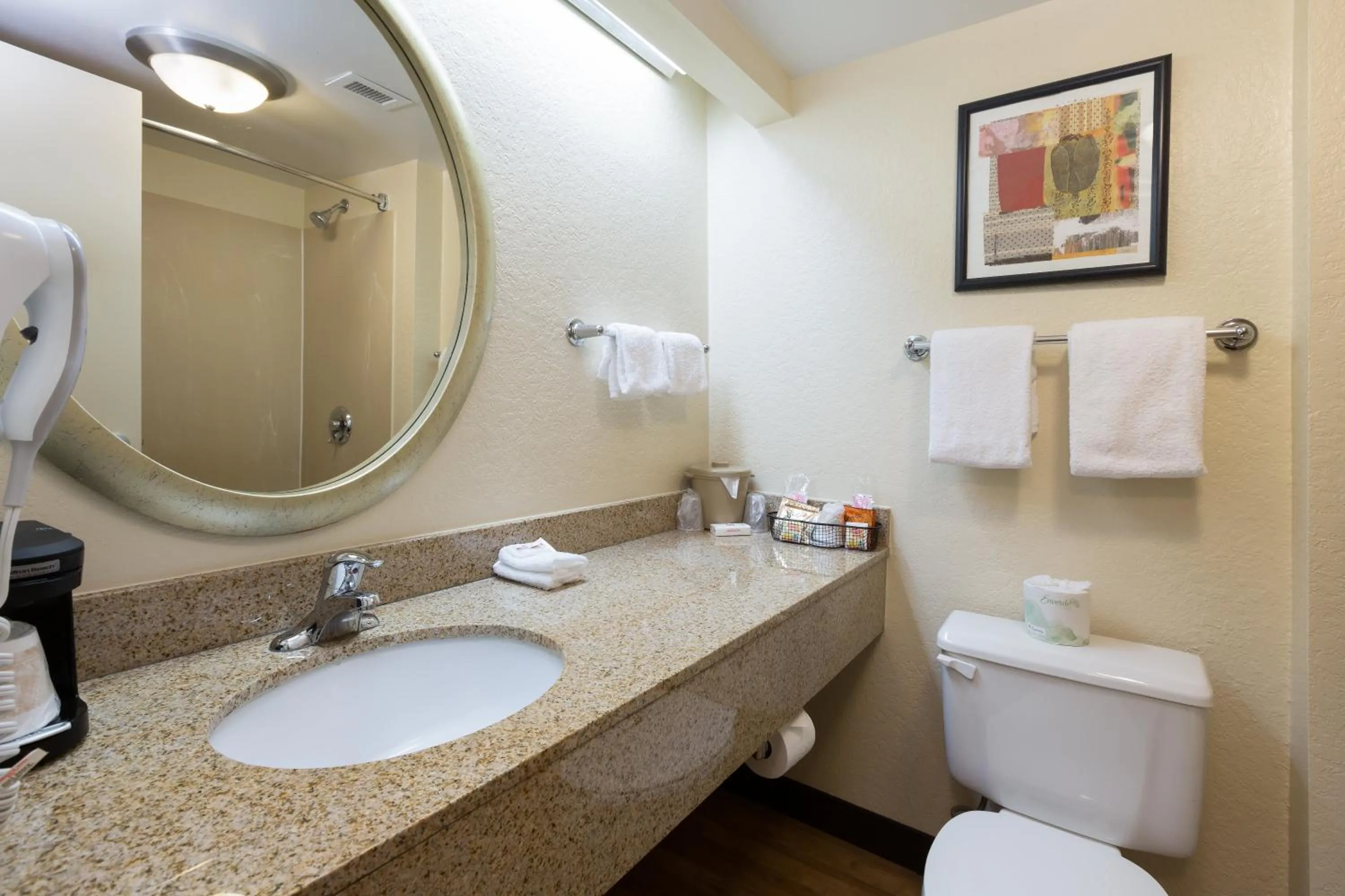 Bathroom in Red Roof Inn Houston Westchase