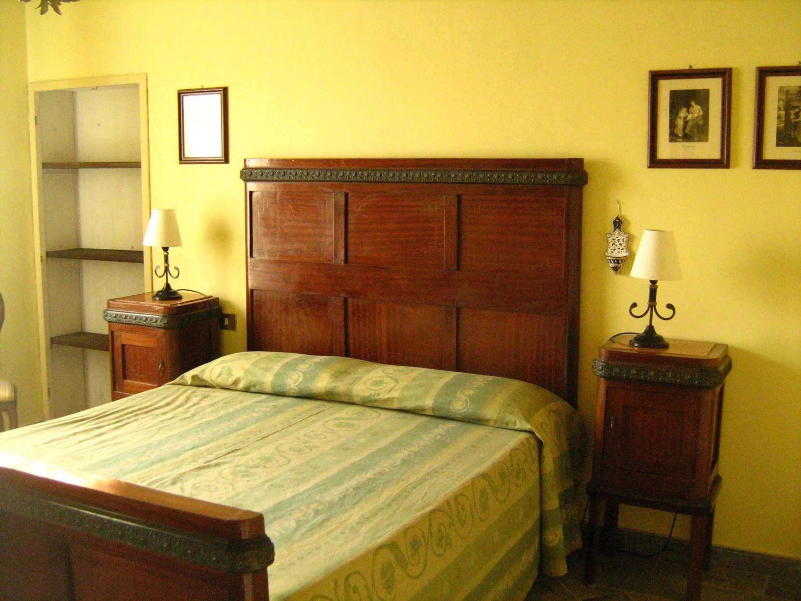 Bed in La Francigena