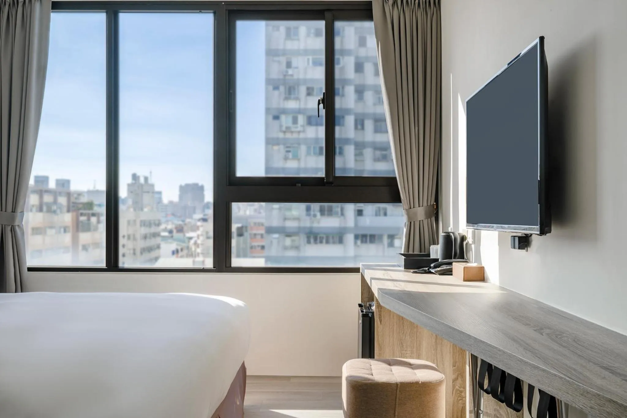 City view, Bed in CHECK inn Express Taichung Fuxing