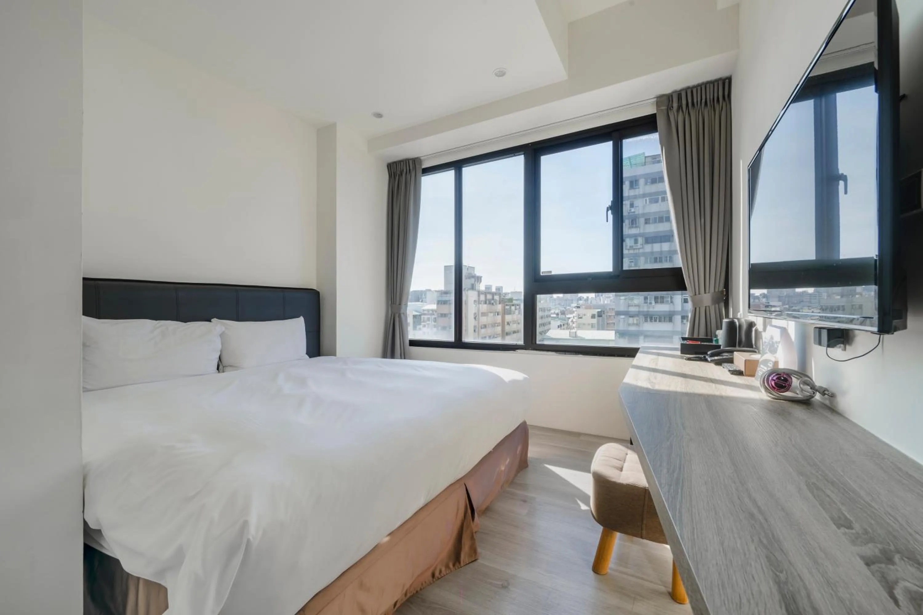 Bed in CHECK inn Express Taichung Fuxing