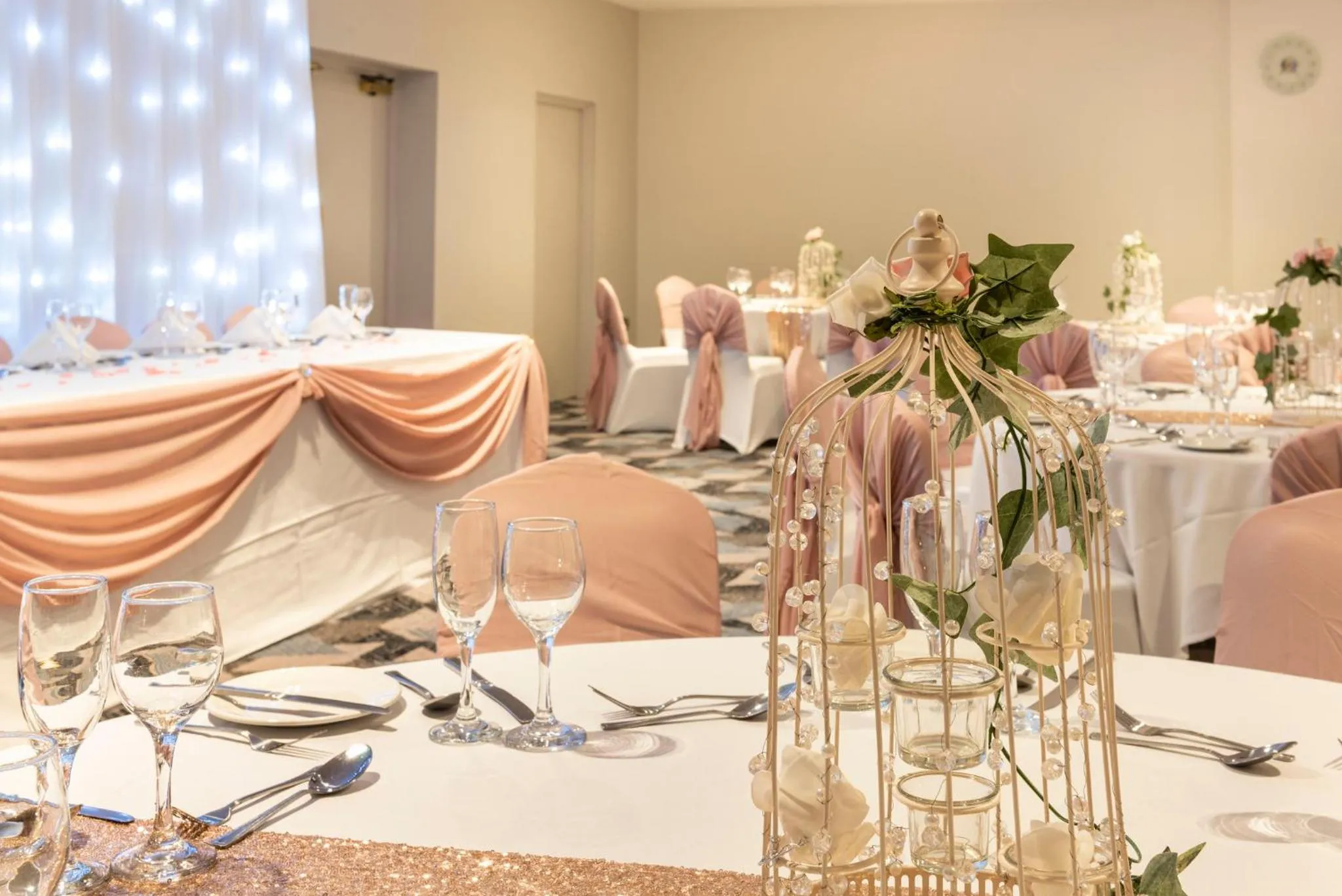 Meeting/conference room in Holiday Inn Birmingham M6, Jct7 by IHG