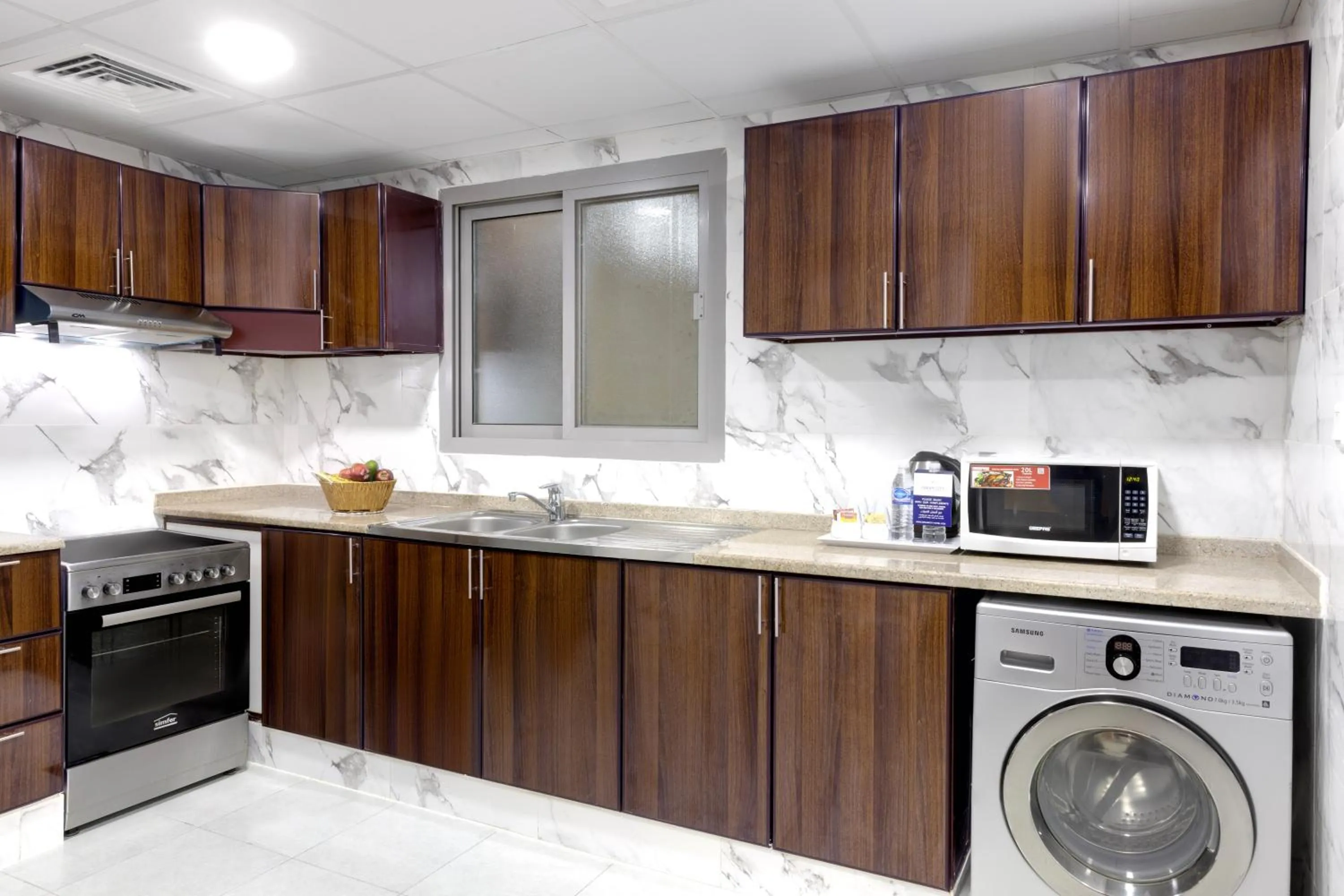 Kitchen or kitchenette in Dream City Hotel Apartments LLC
