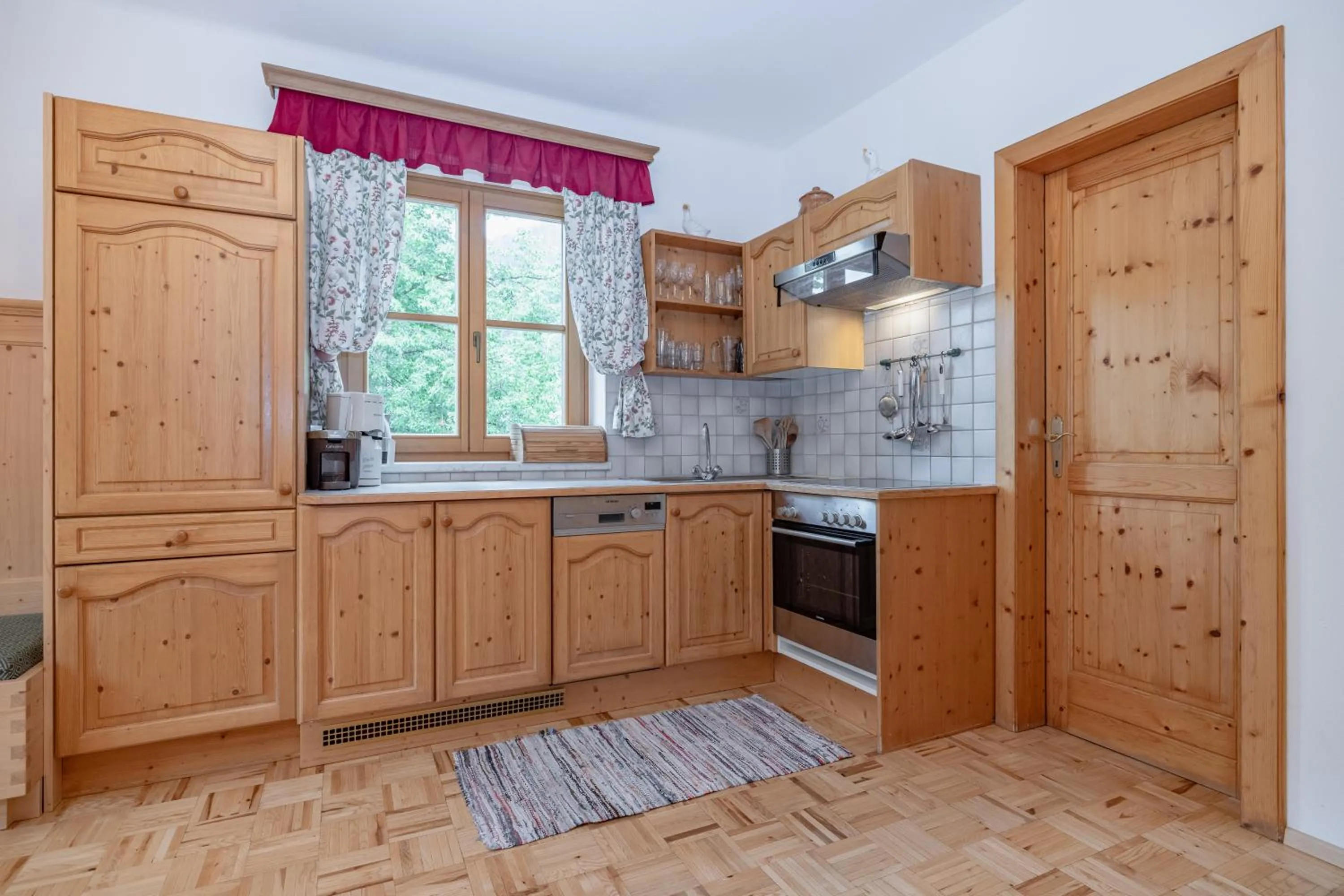 Kitchen or kitchenette in Biohof Seidl