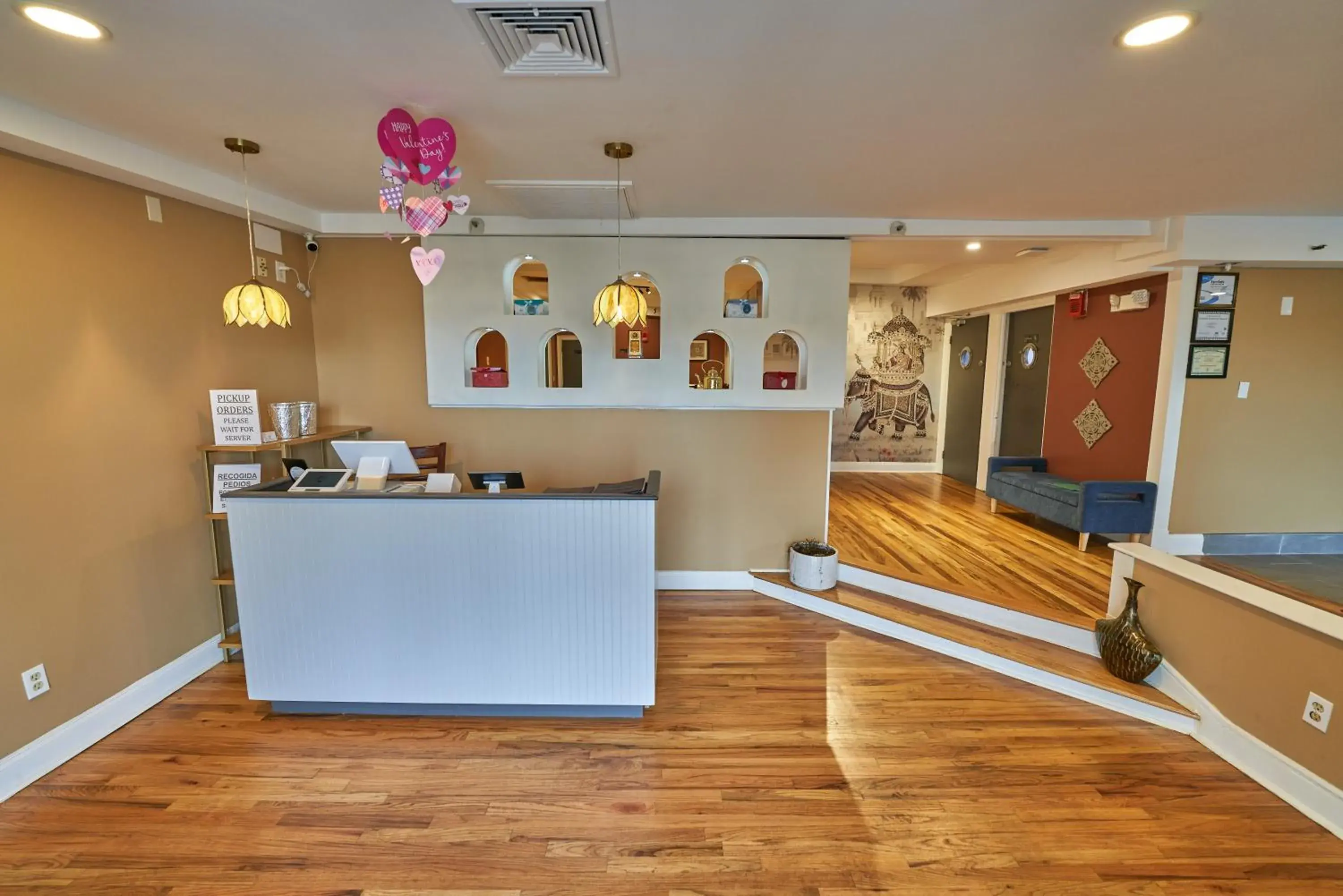 Restaurant/places to eat in Seaport Resort and Marina Restaurant/places to eat in Seaport Resort and Marina