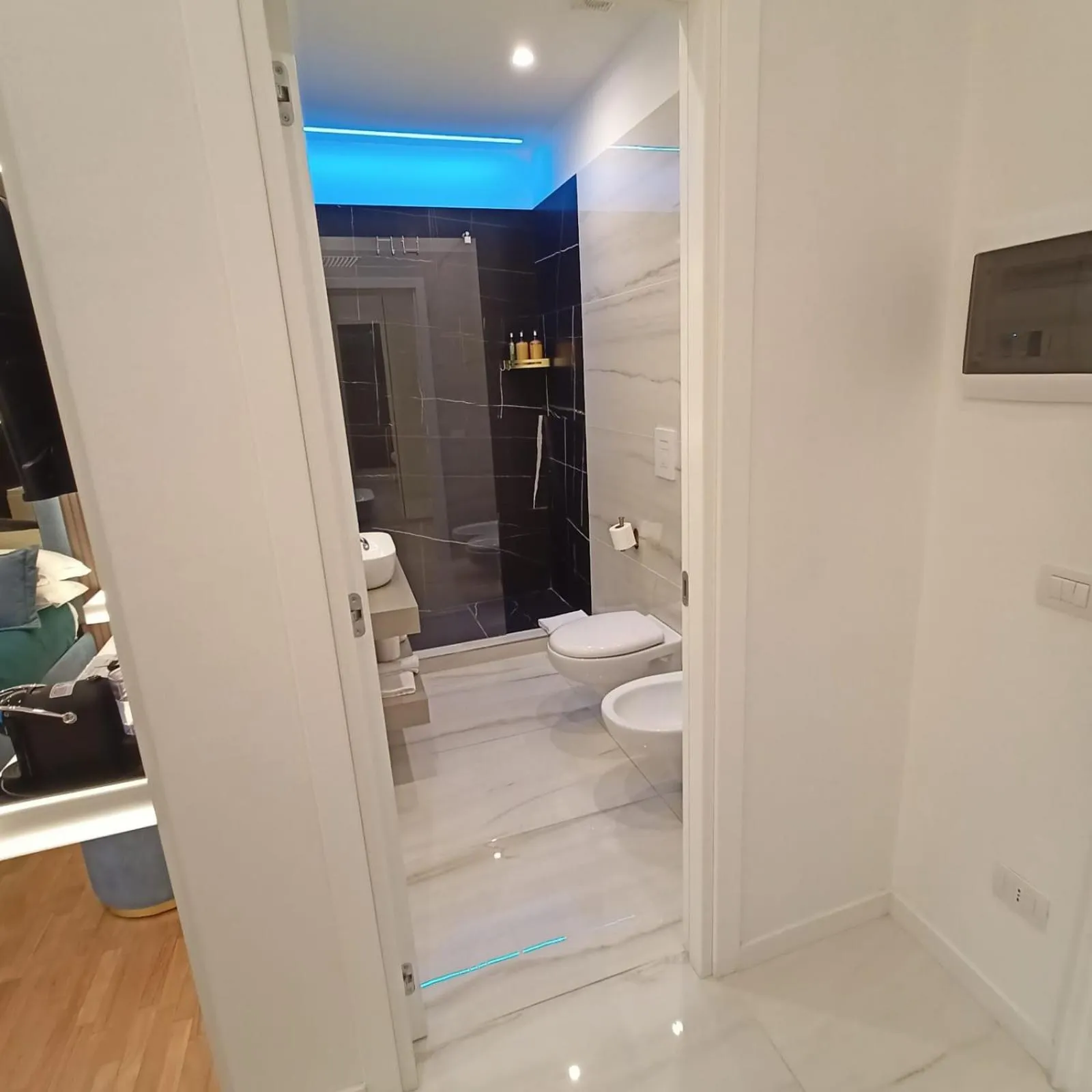 La Lepre felice-bovio