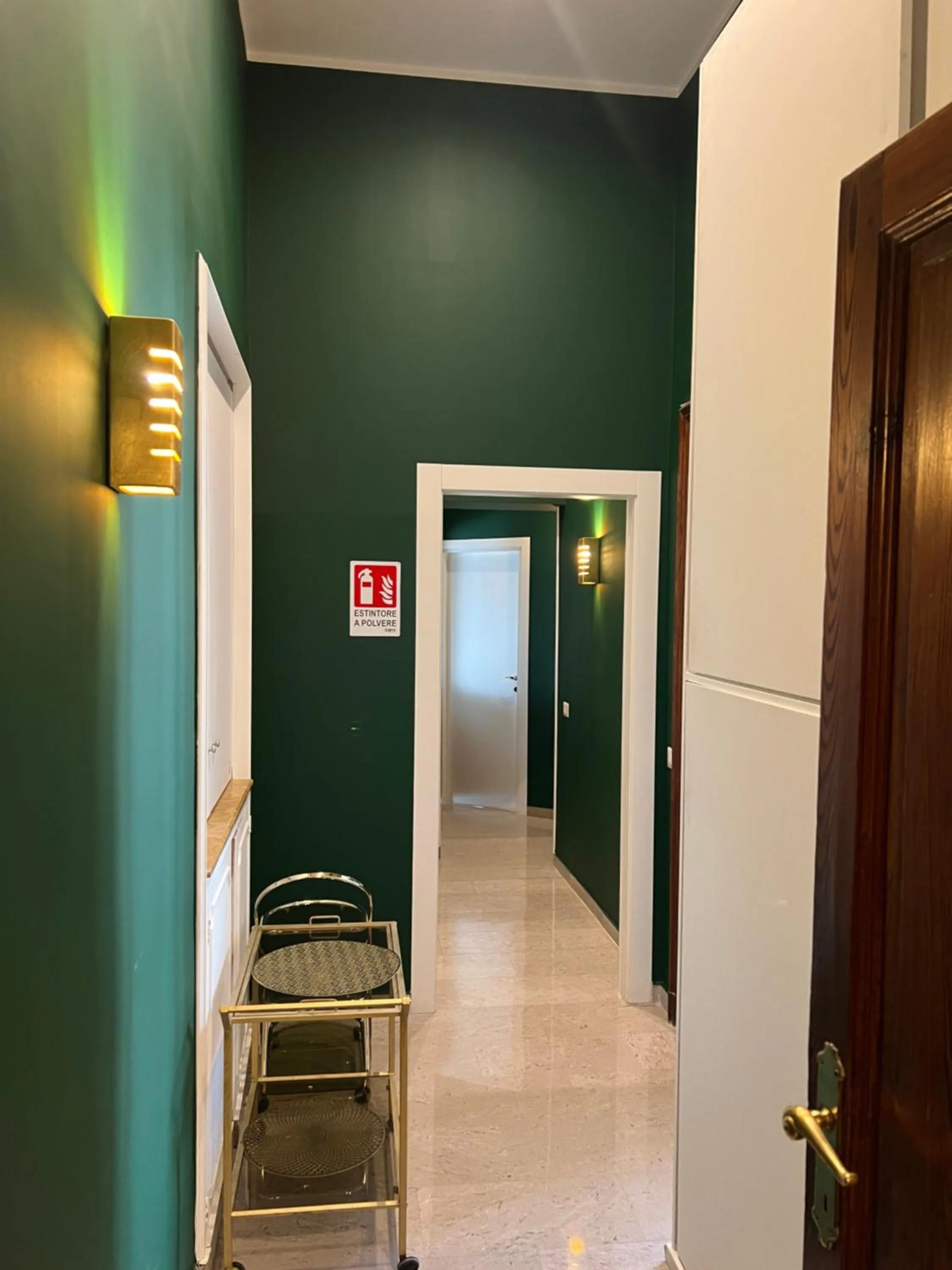 La Lepre felice-bovio