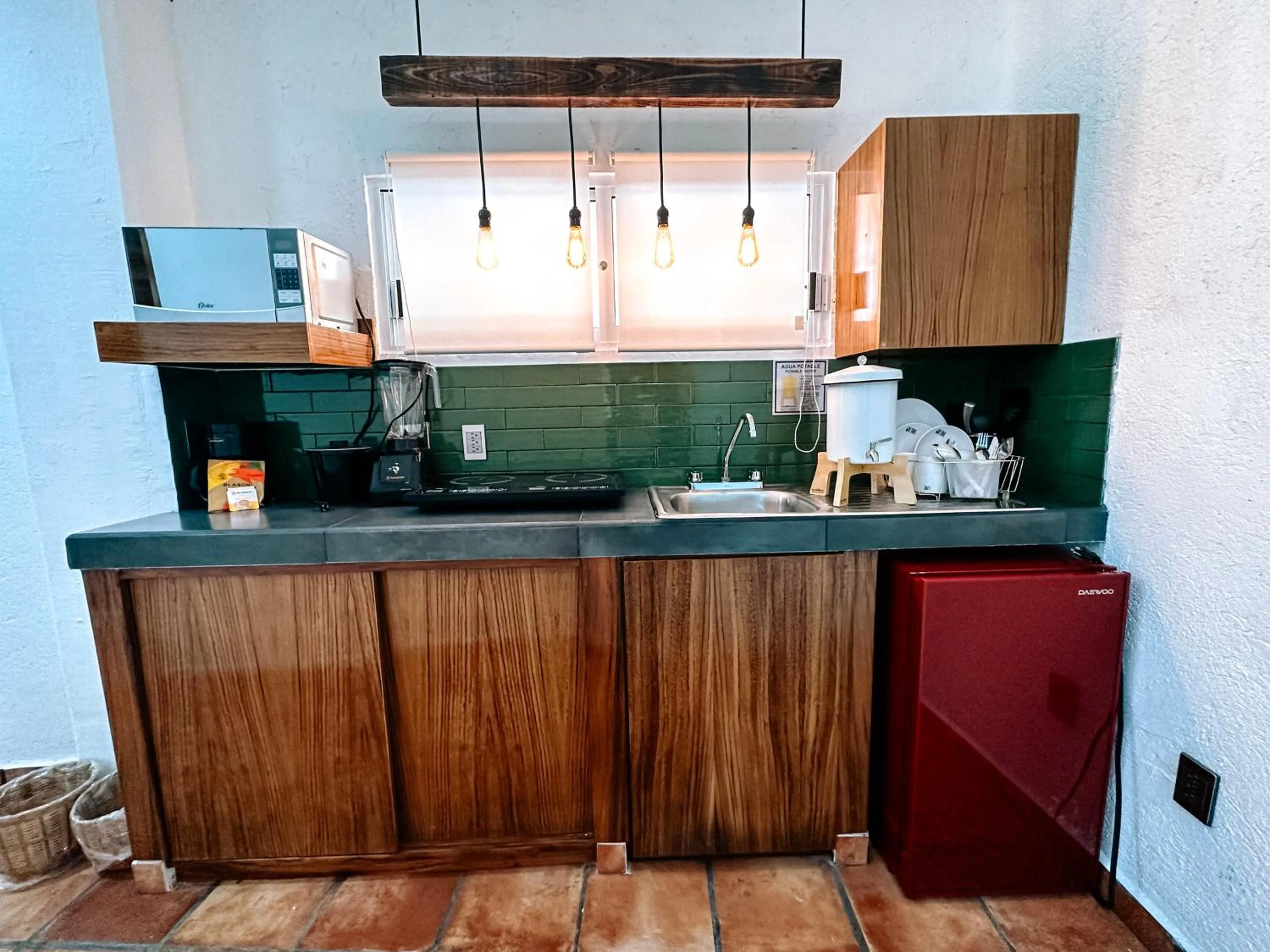 Kitchen or kitchenette in Best Western Posada Chahue