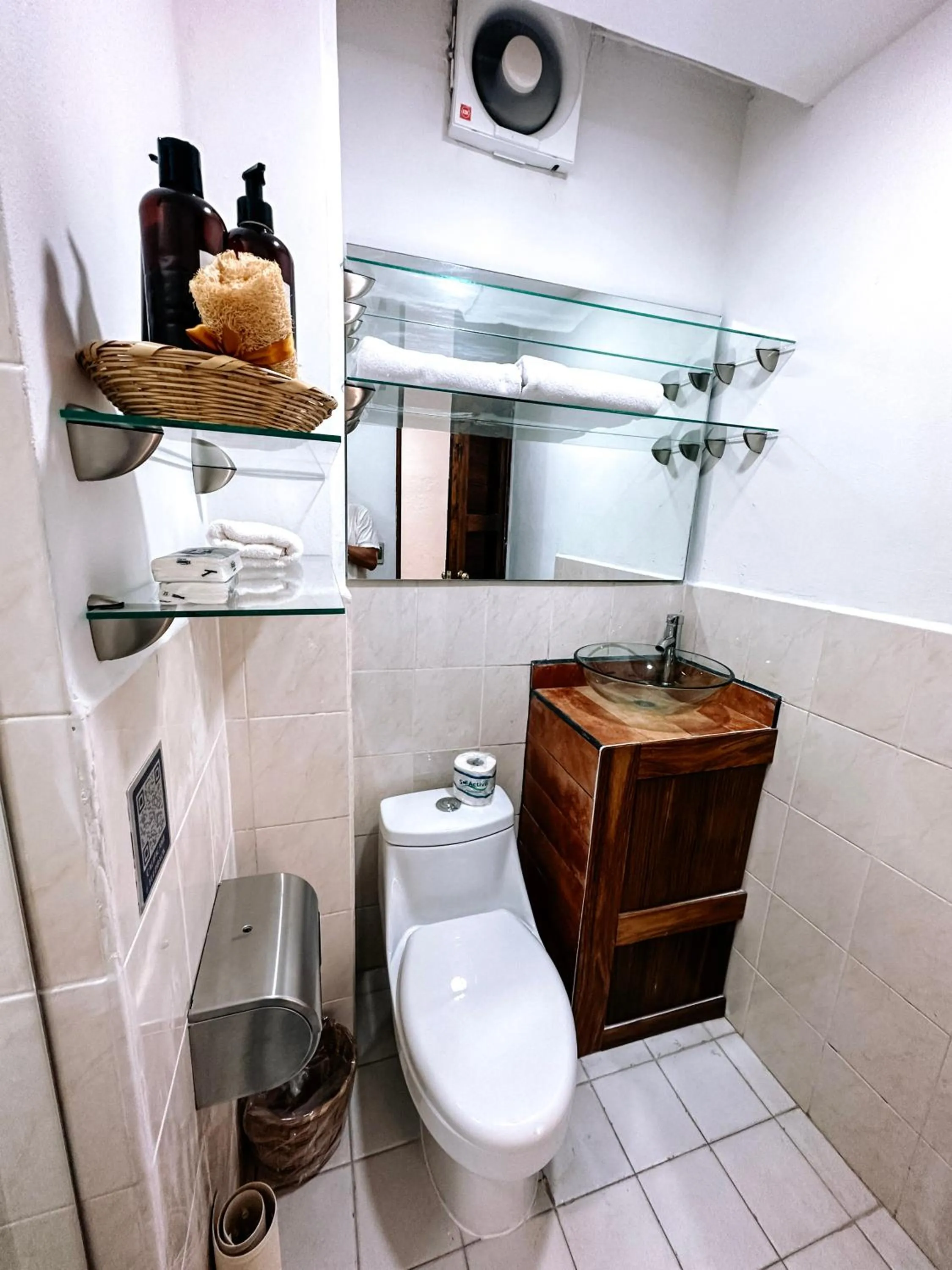 Bathroom in Best Western Posada Chahue